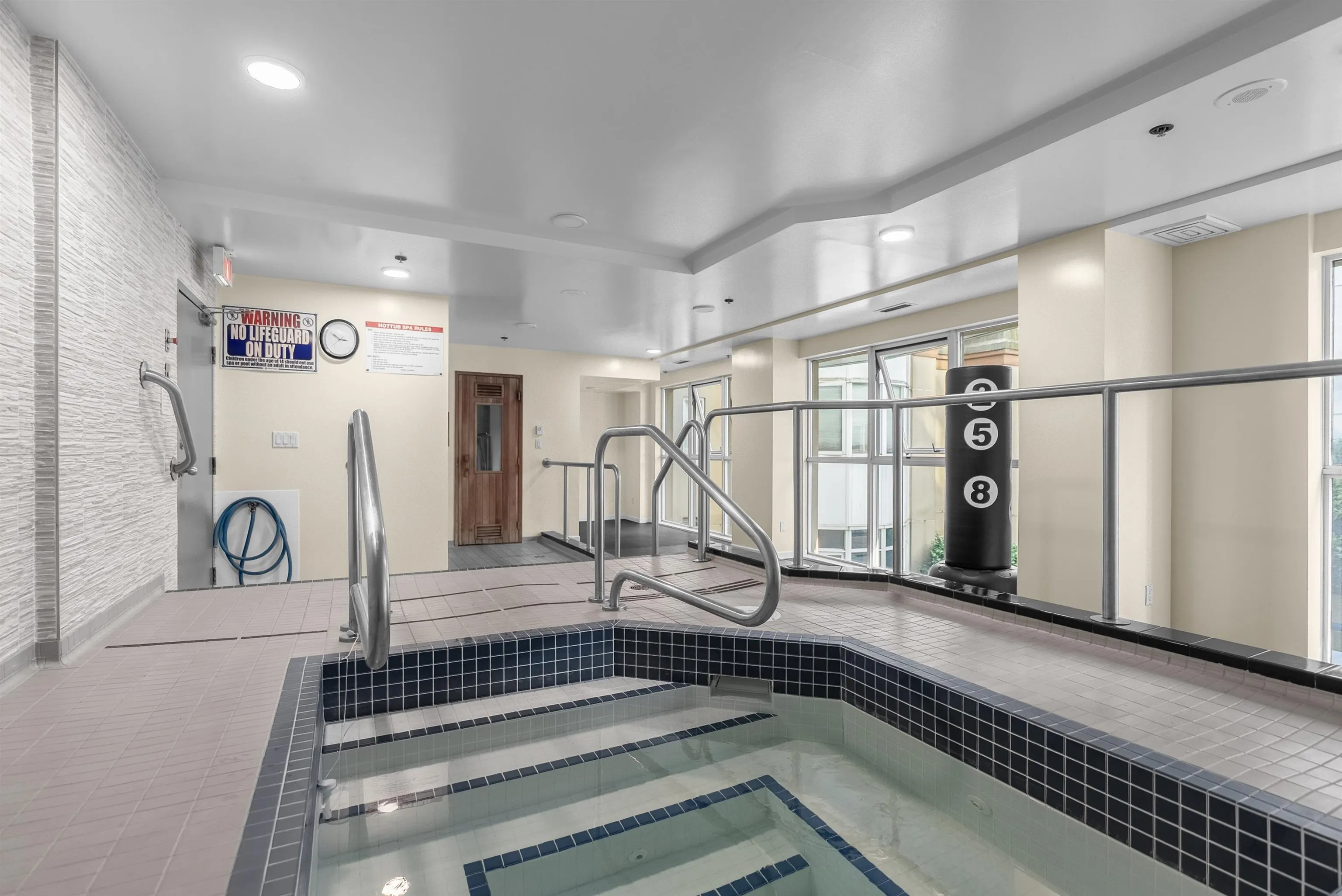 2702 1166 Melville Street