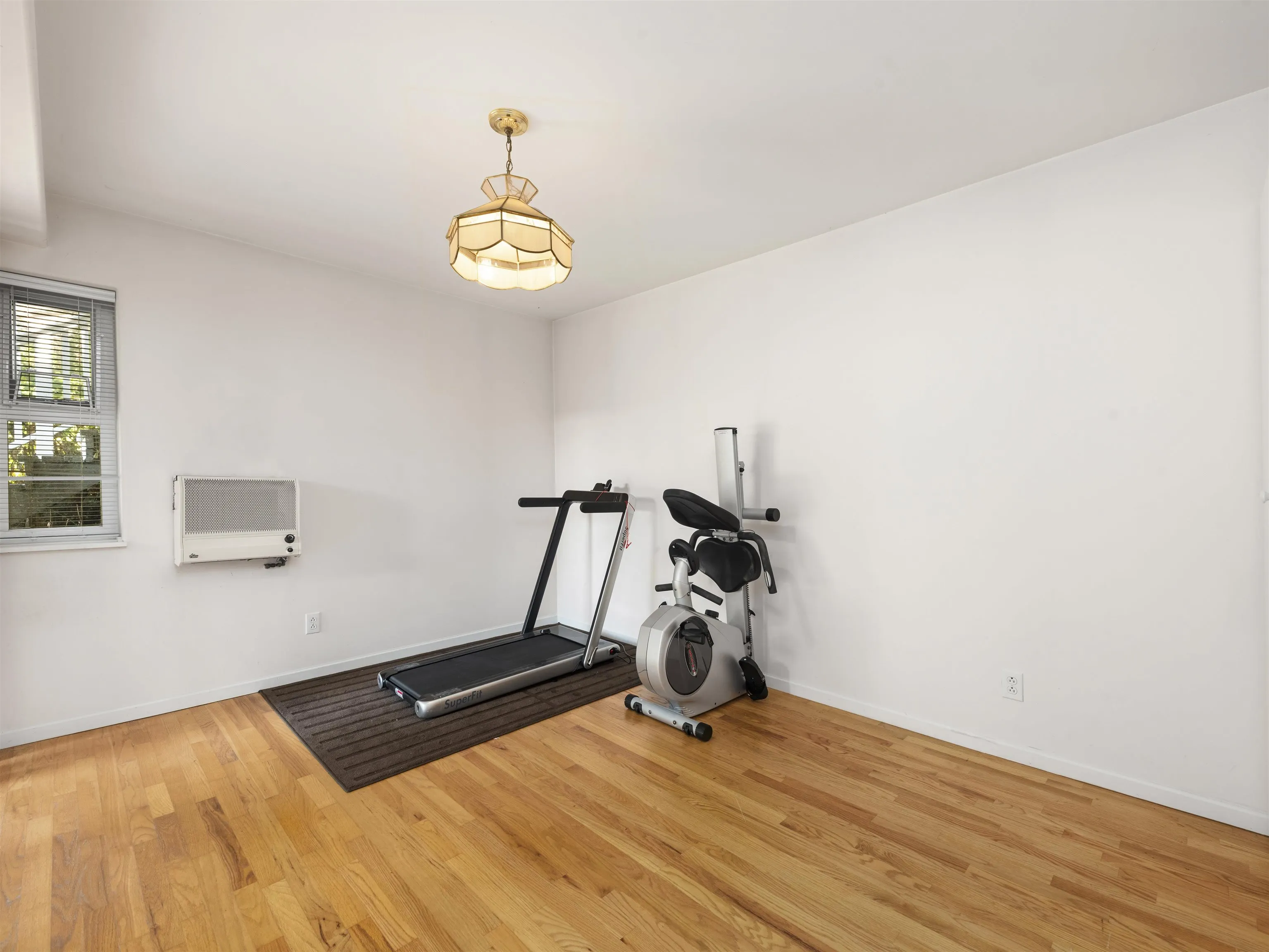 1224 W 23rd Street