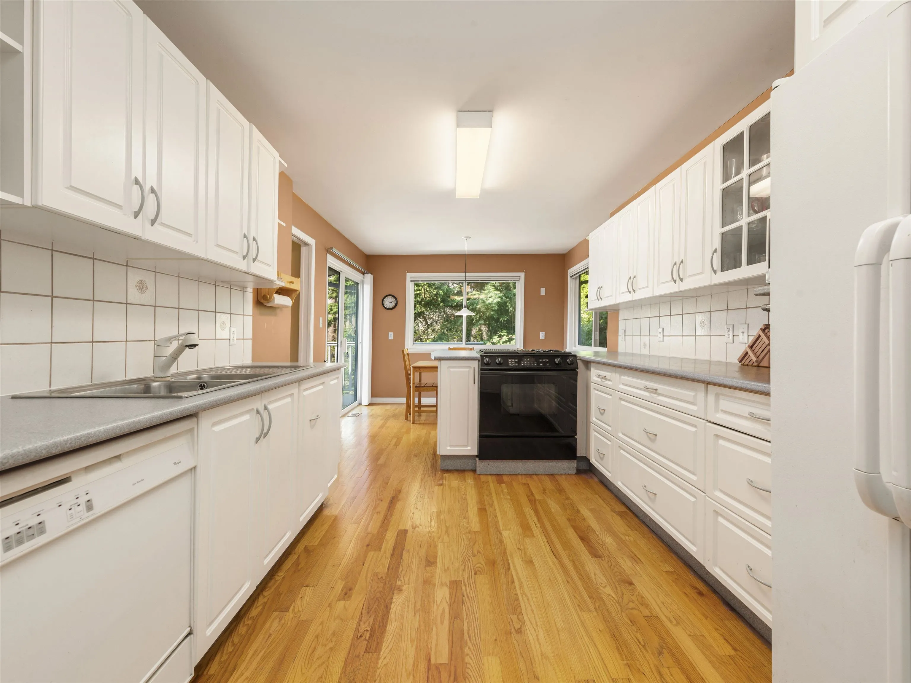 1224 W 23rd Street