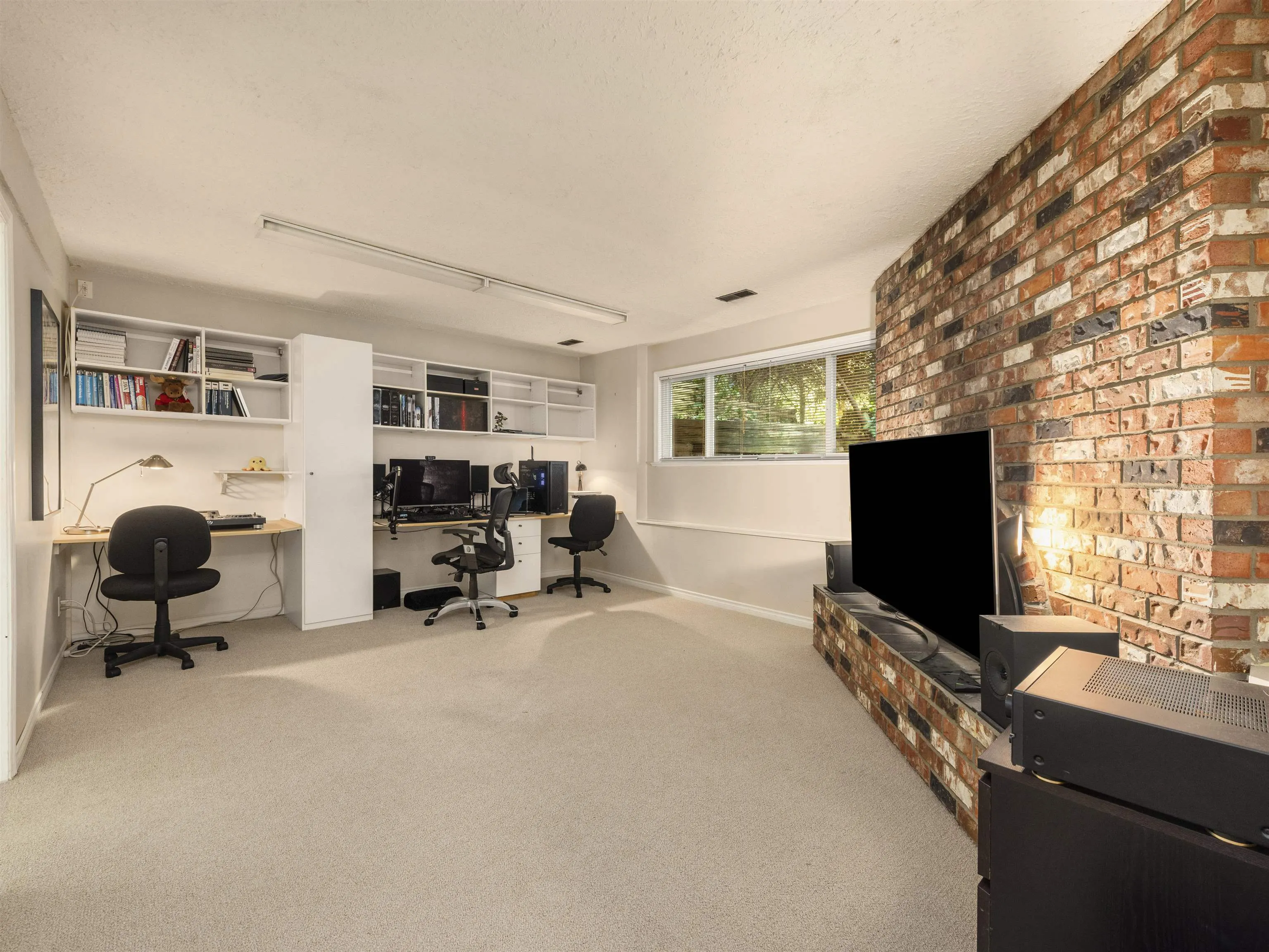 1224 W 23rd Street