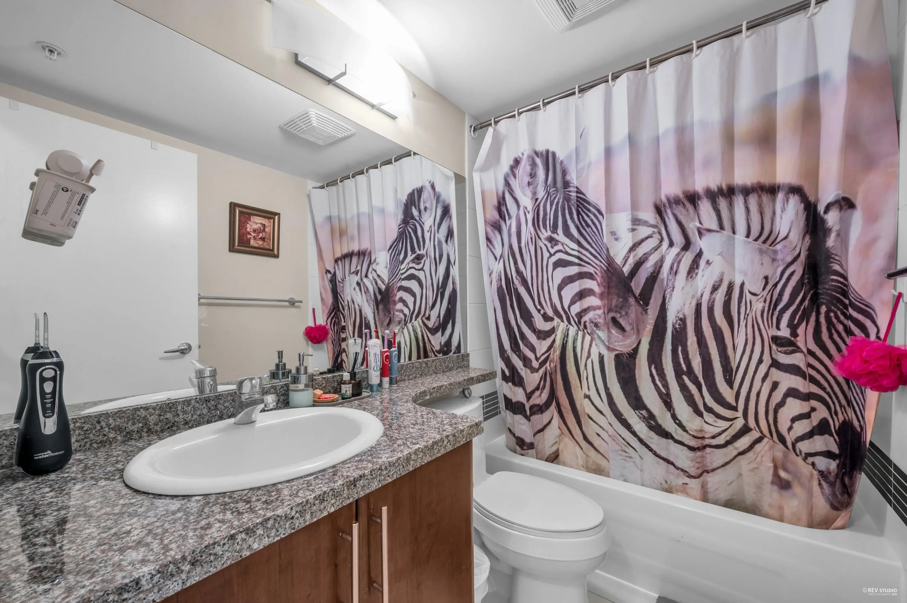 303 1178 Heffley Crescent