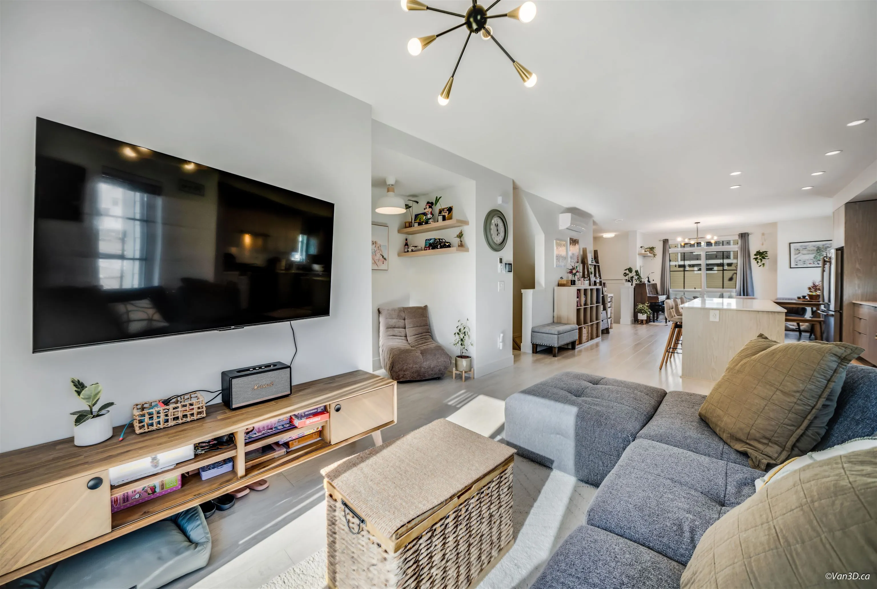 82 2075 Oak Meadows Drive