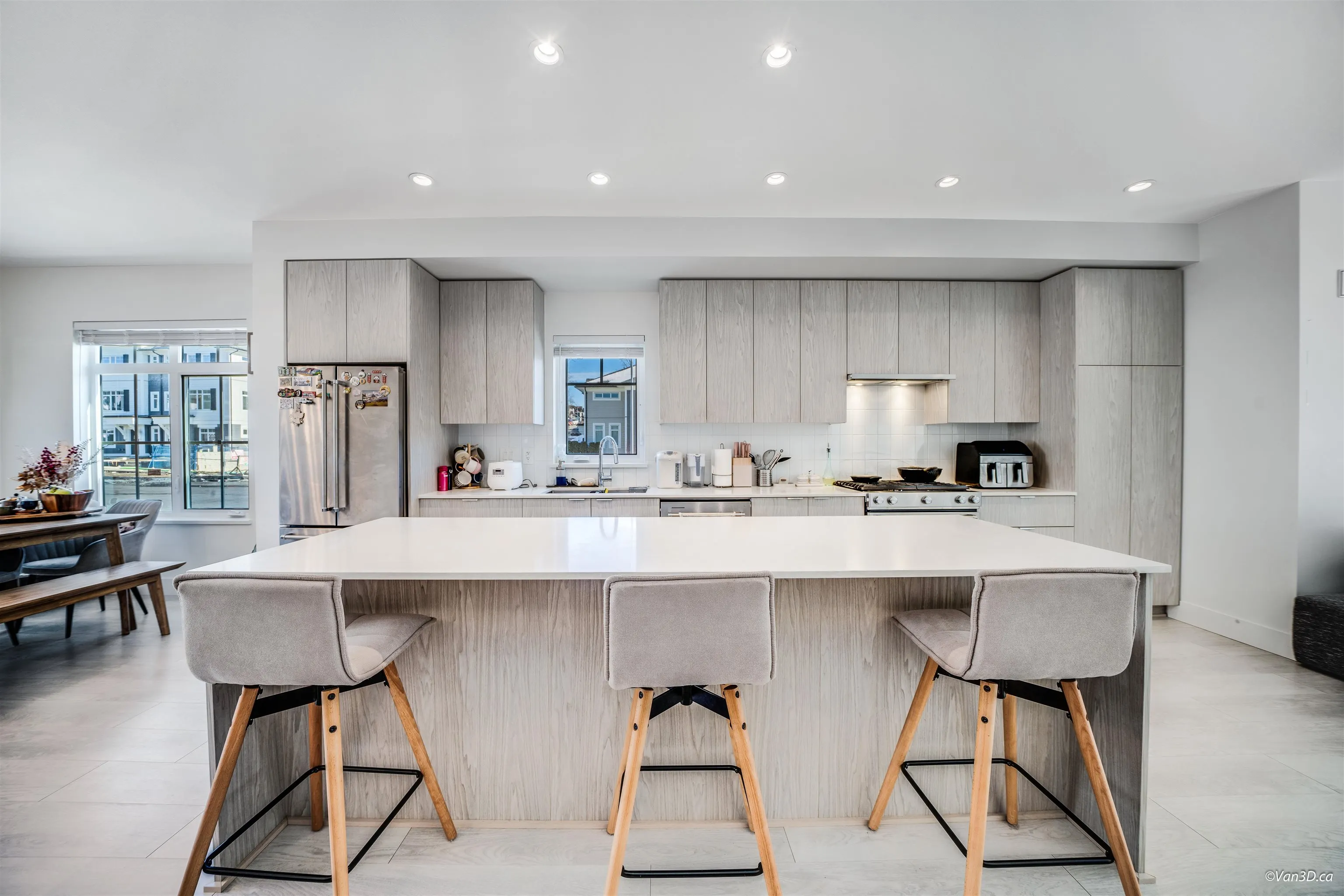 82 2075 Oak Meadows Drive