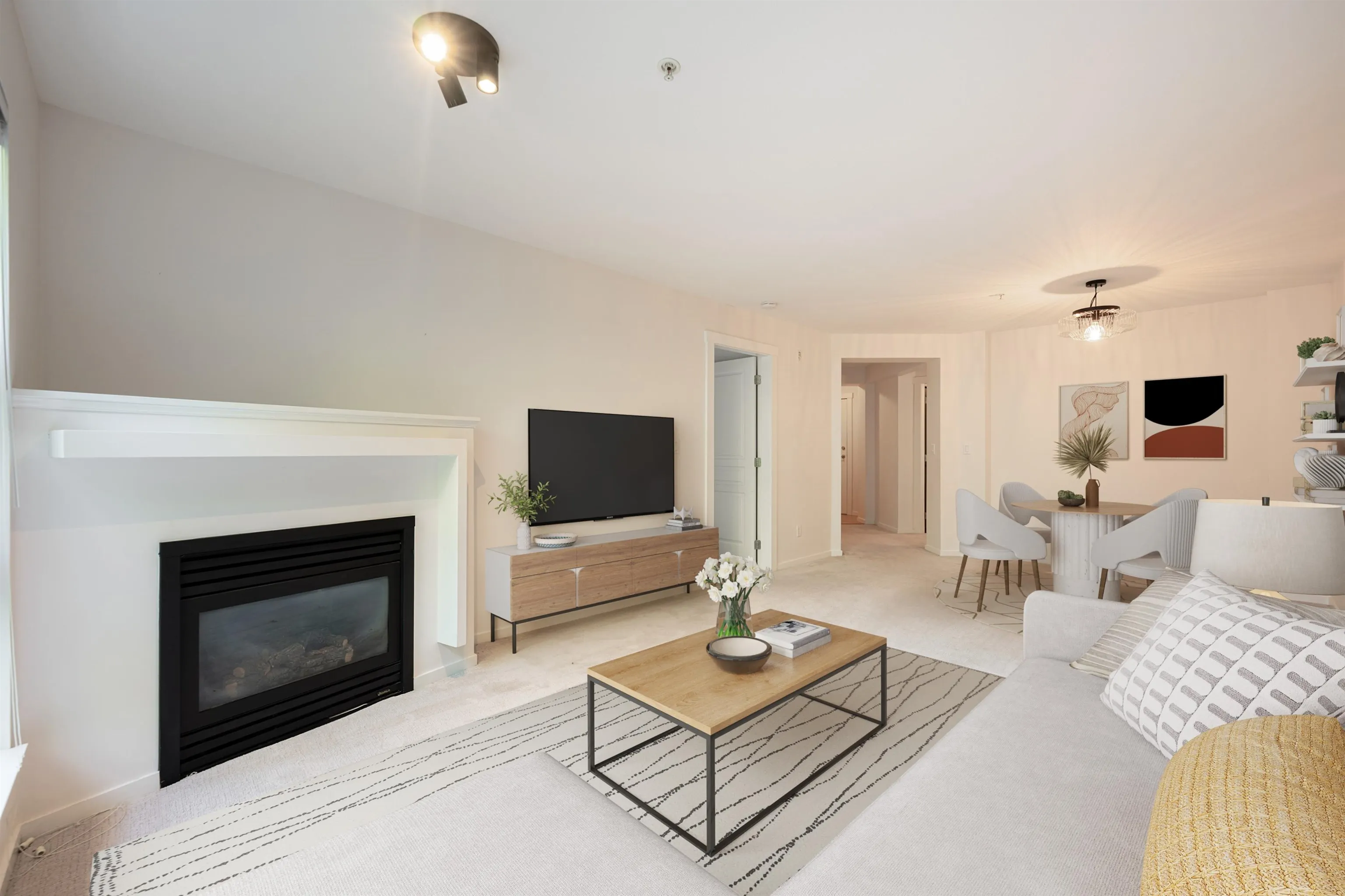 203 9329 University Crescent