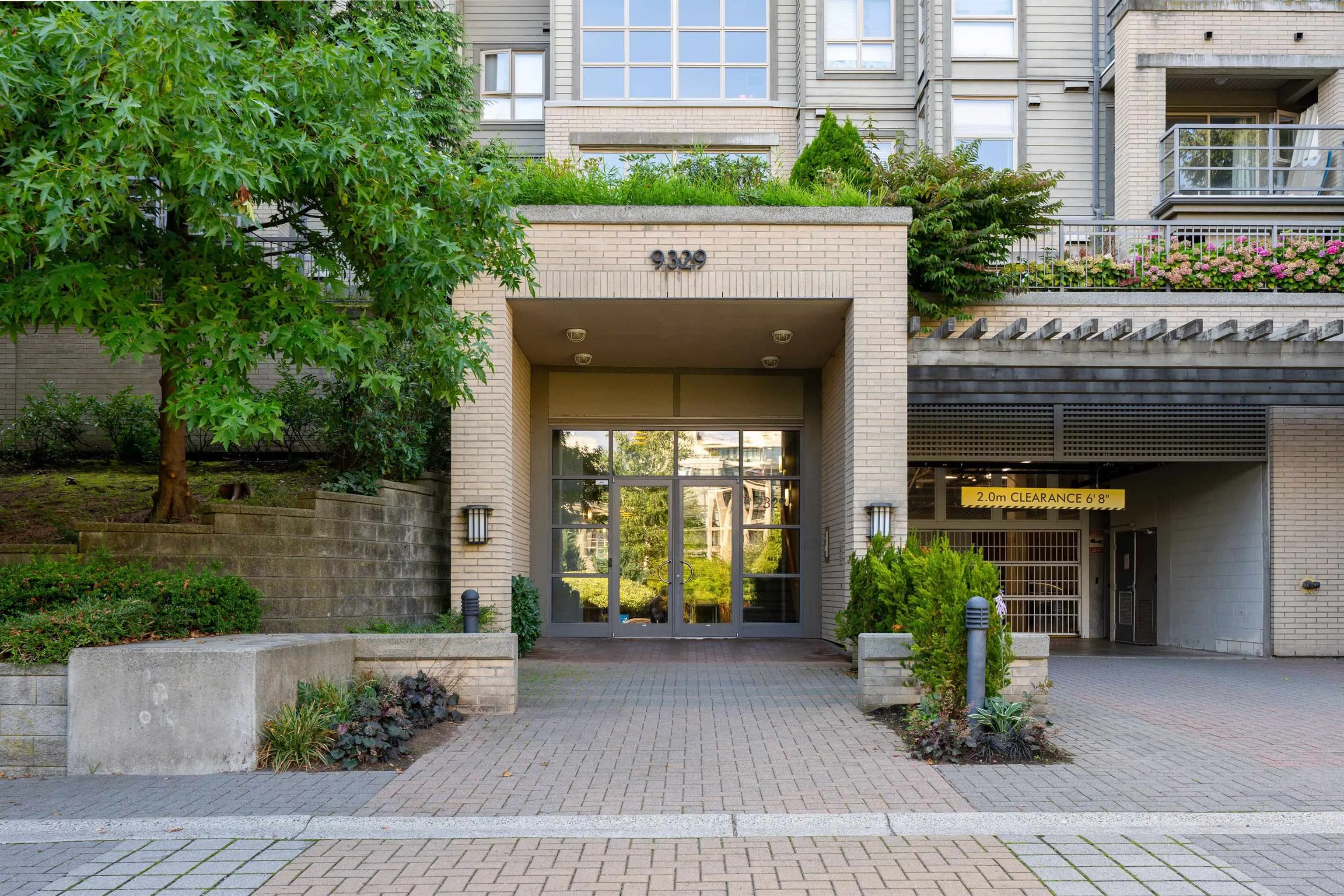 203 9329 University Crescent