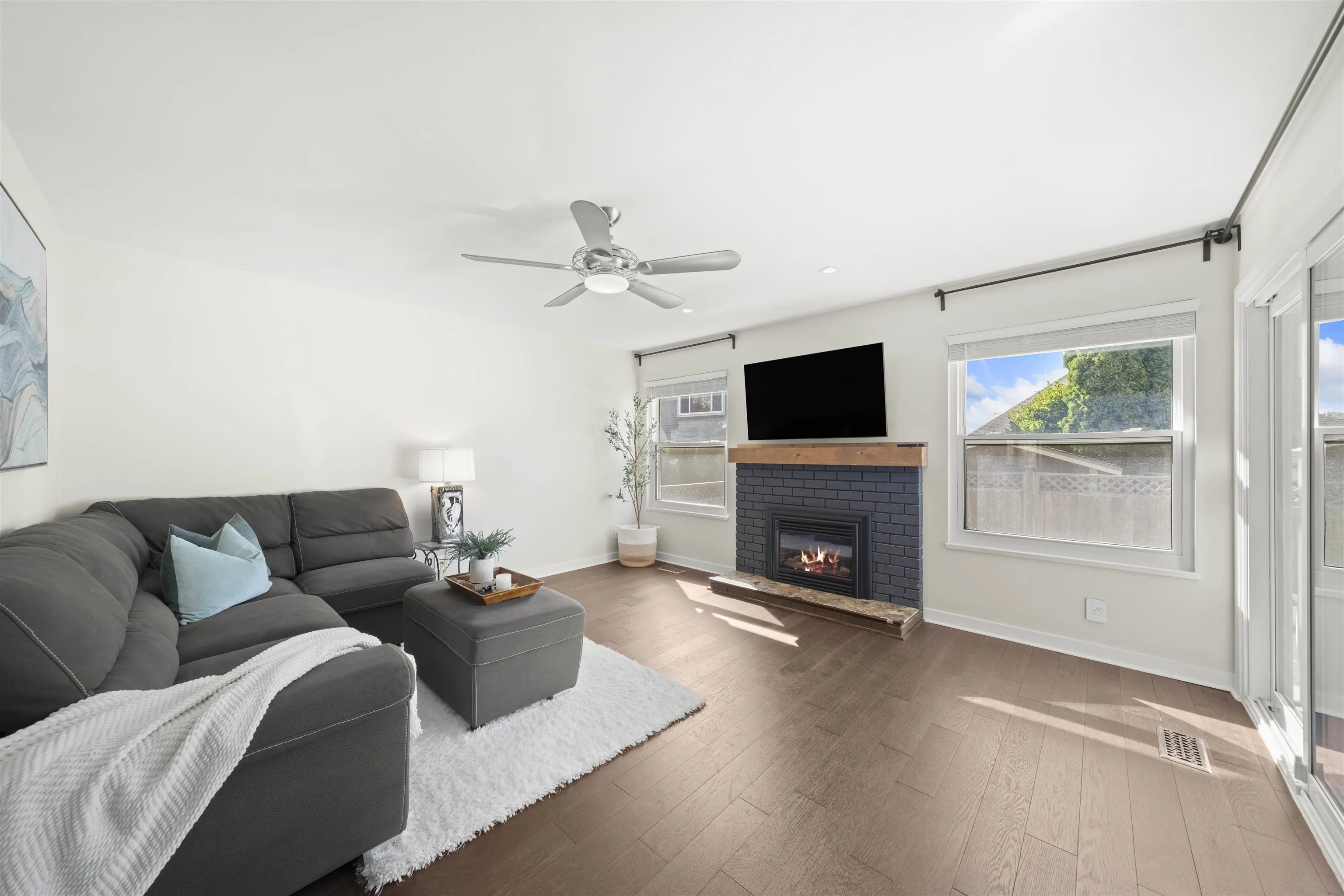 4939 Linden Drive