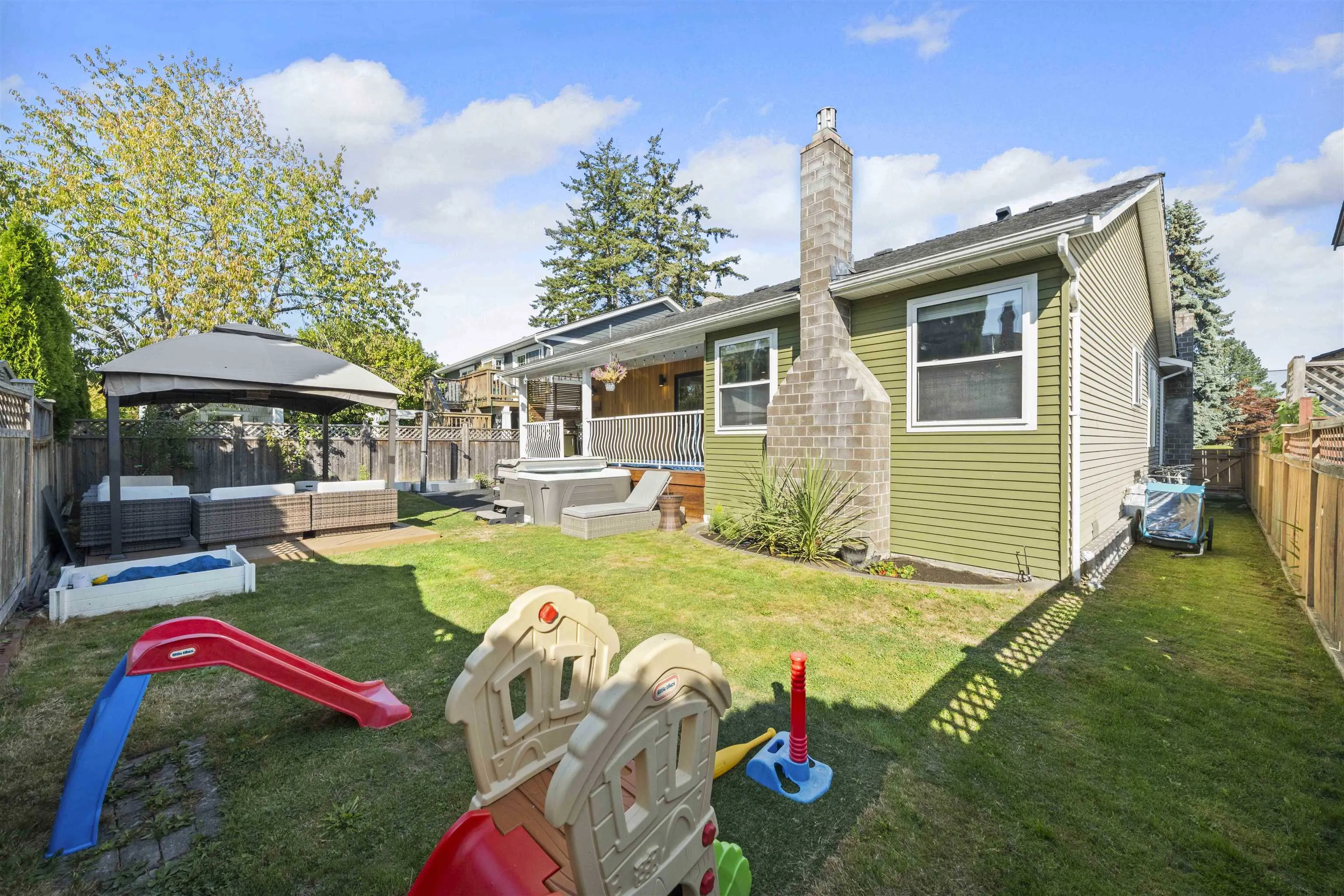 4939 Linden Drive
