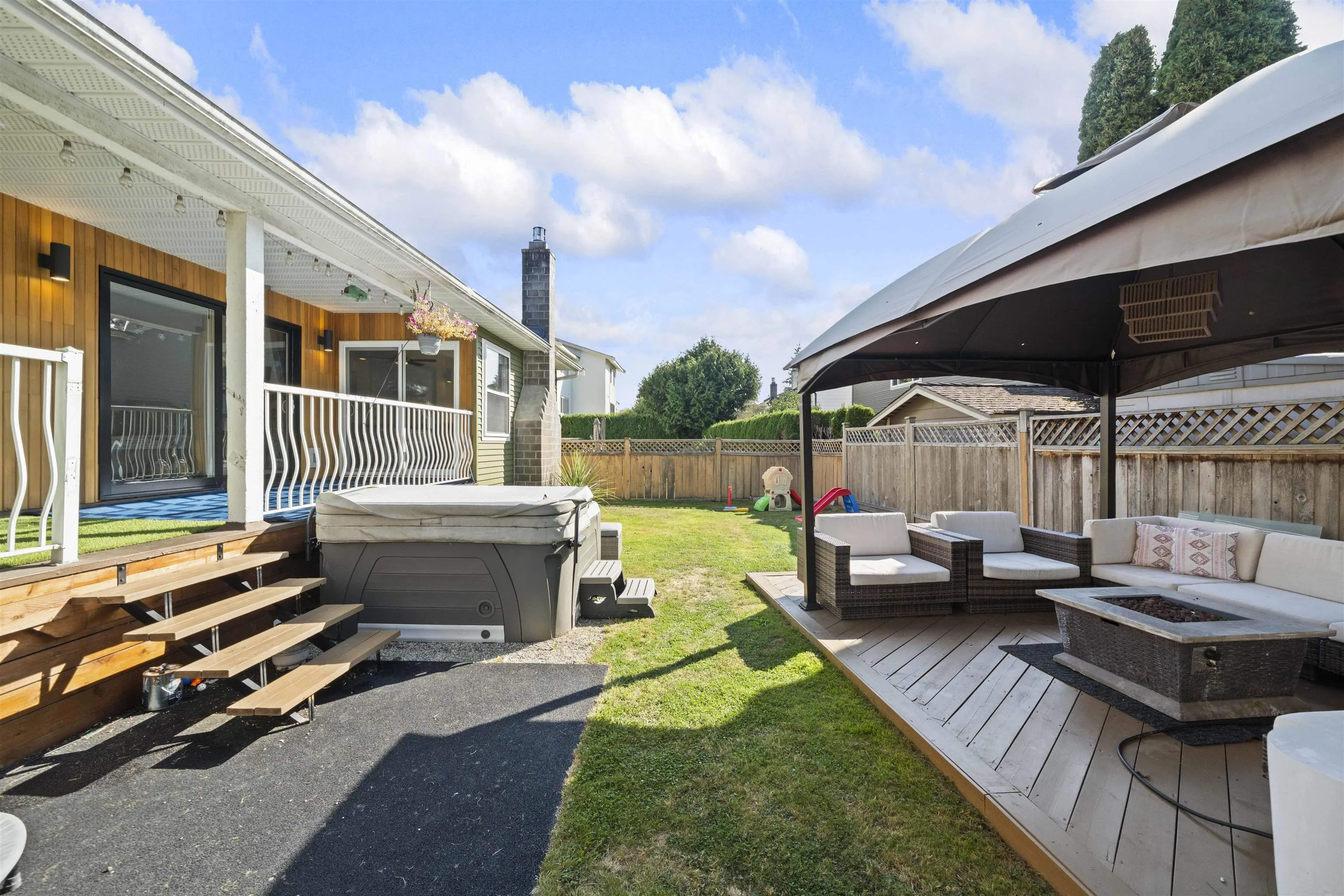 4939 Linden Drive