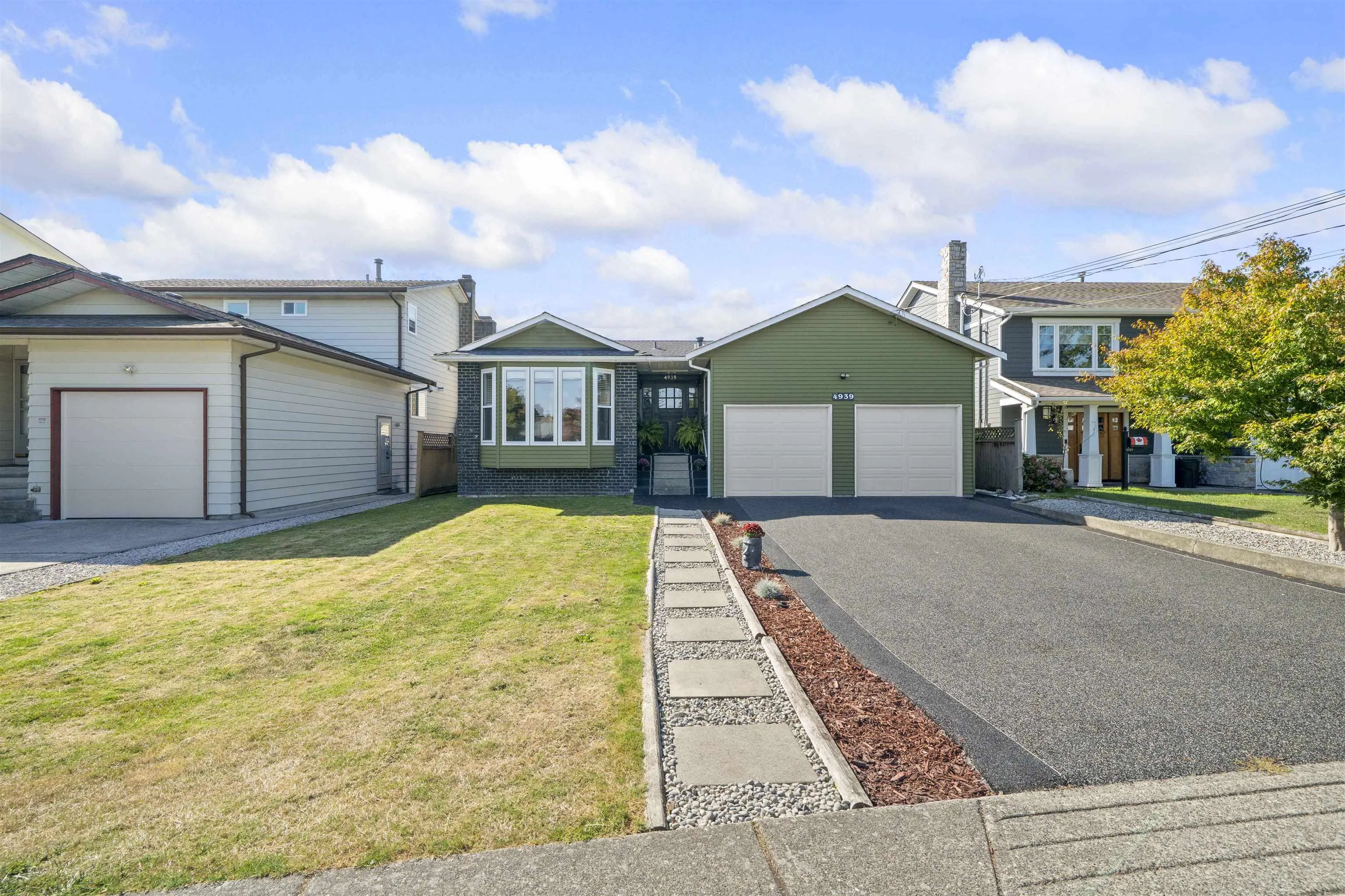4939 Linden Drive