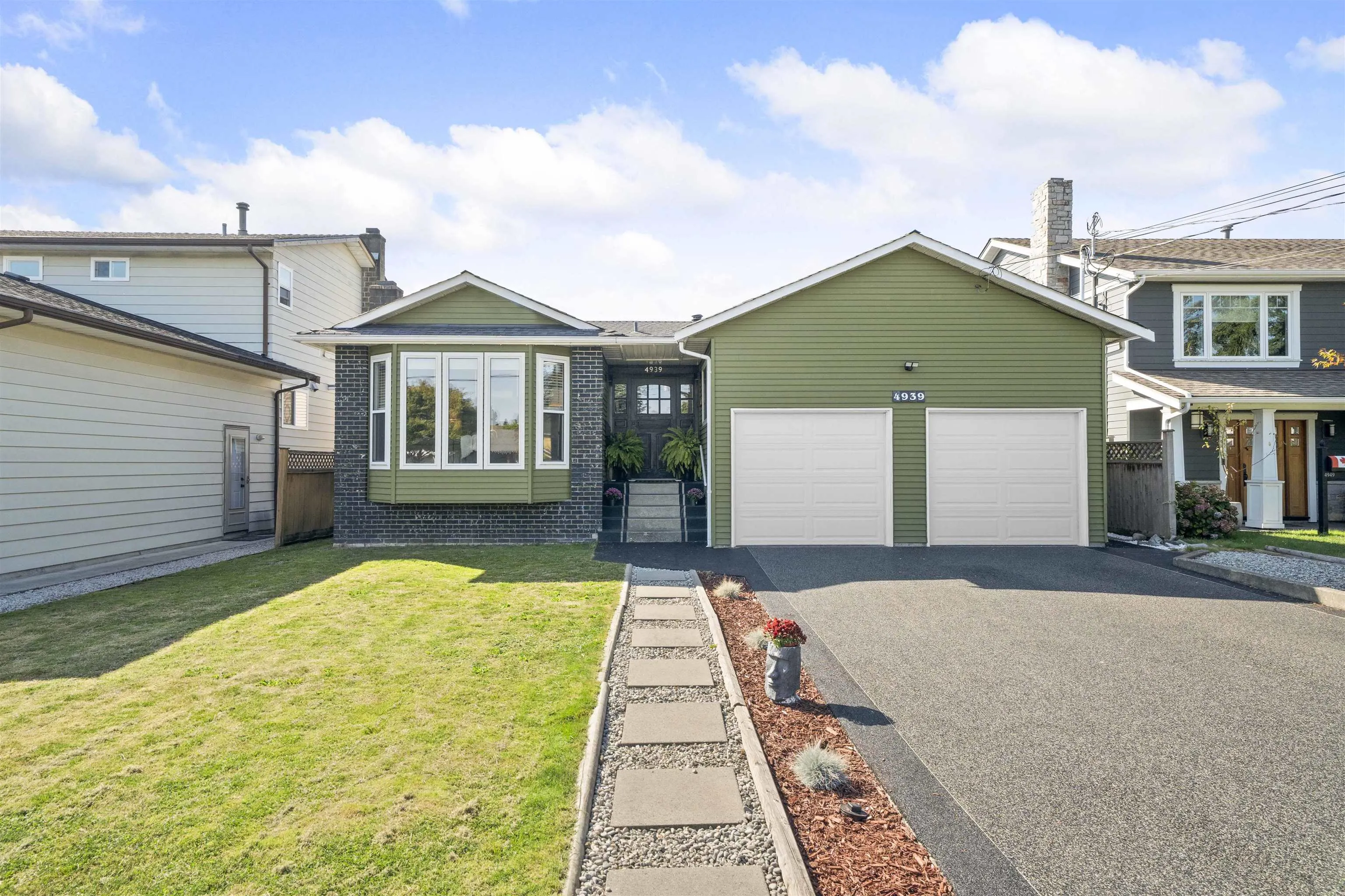 4939 Linden Drive