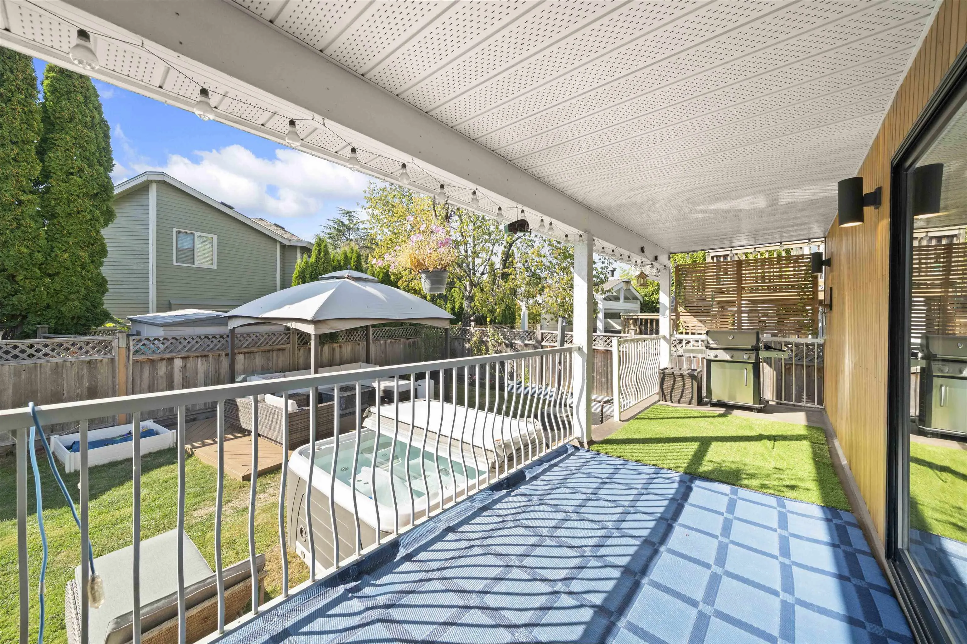 4939 Linden Drive