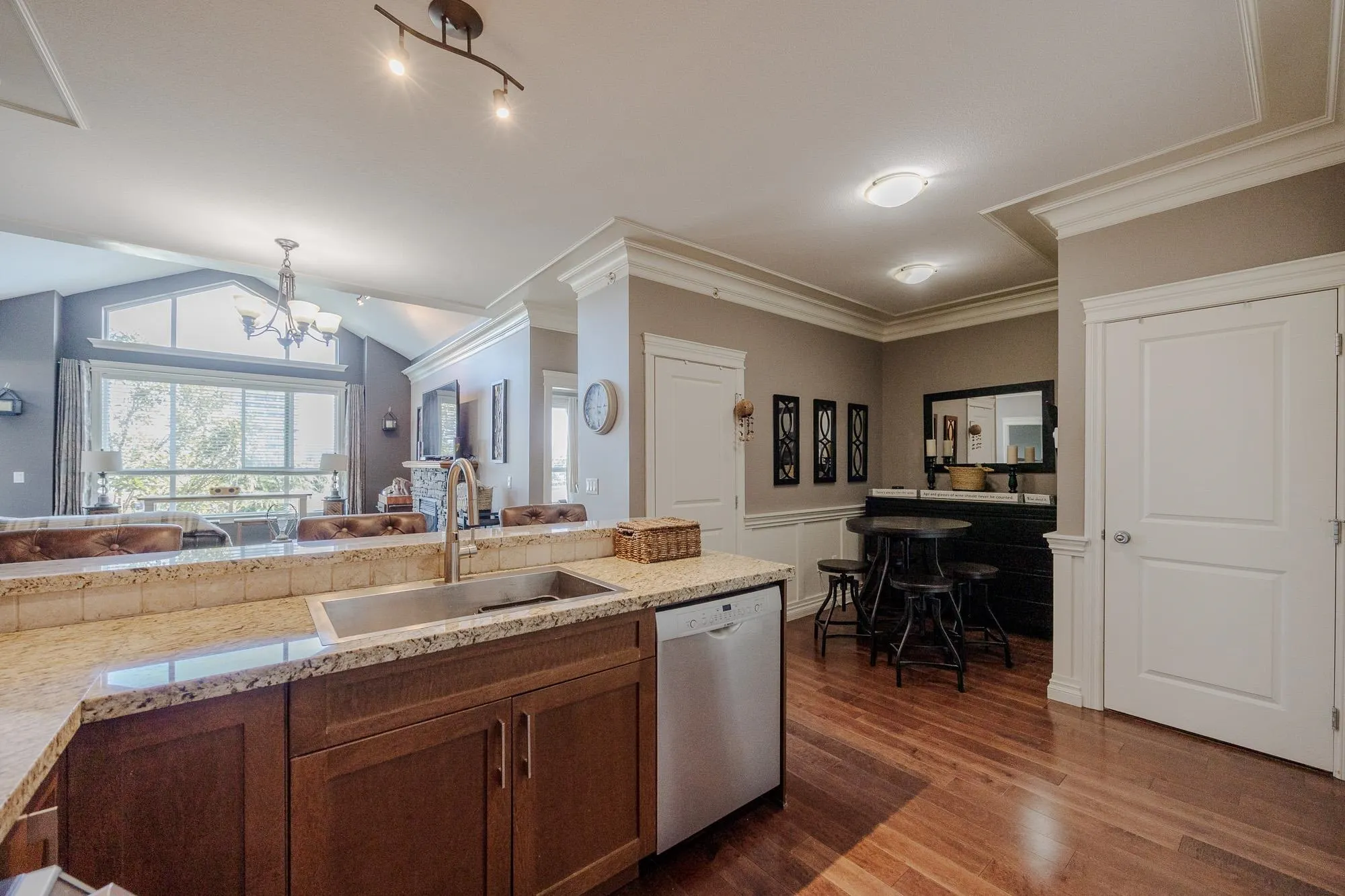 410 32729 Garibaldi Drive