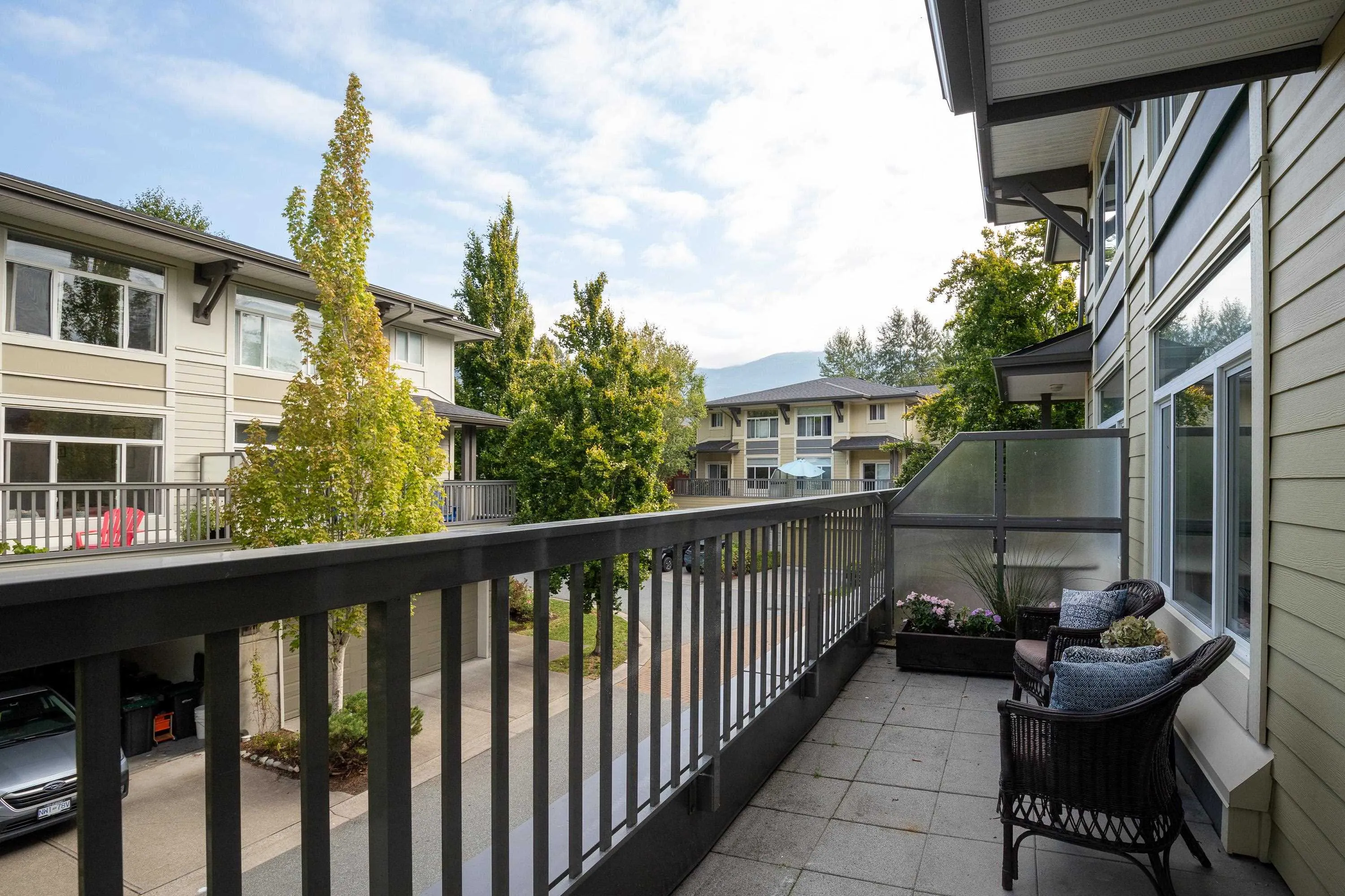 41 40632 Government Road