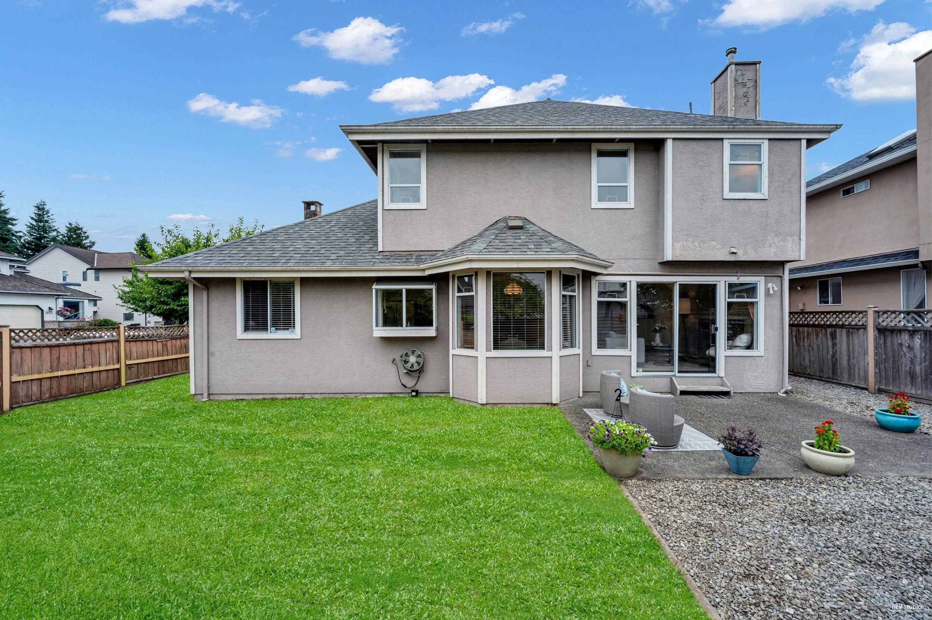 1830 Walnut Crescent