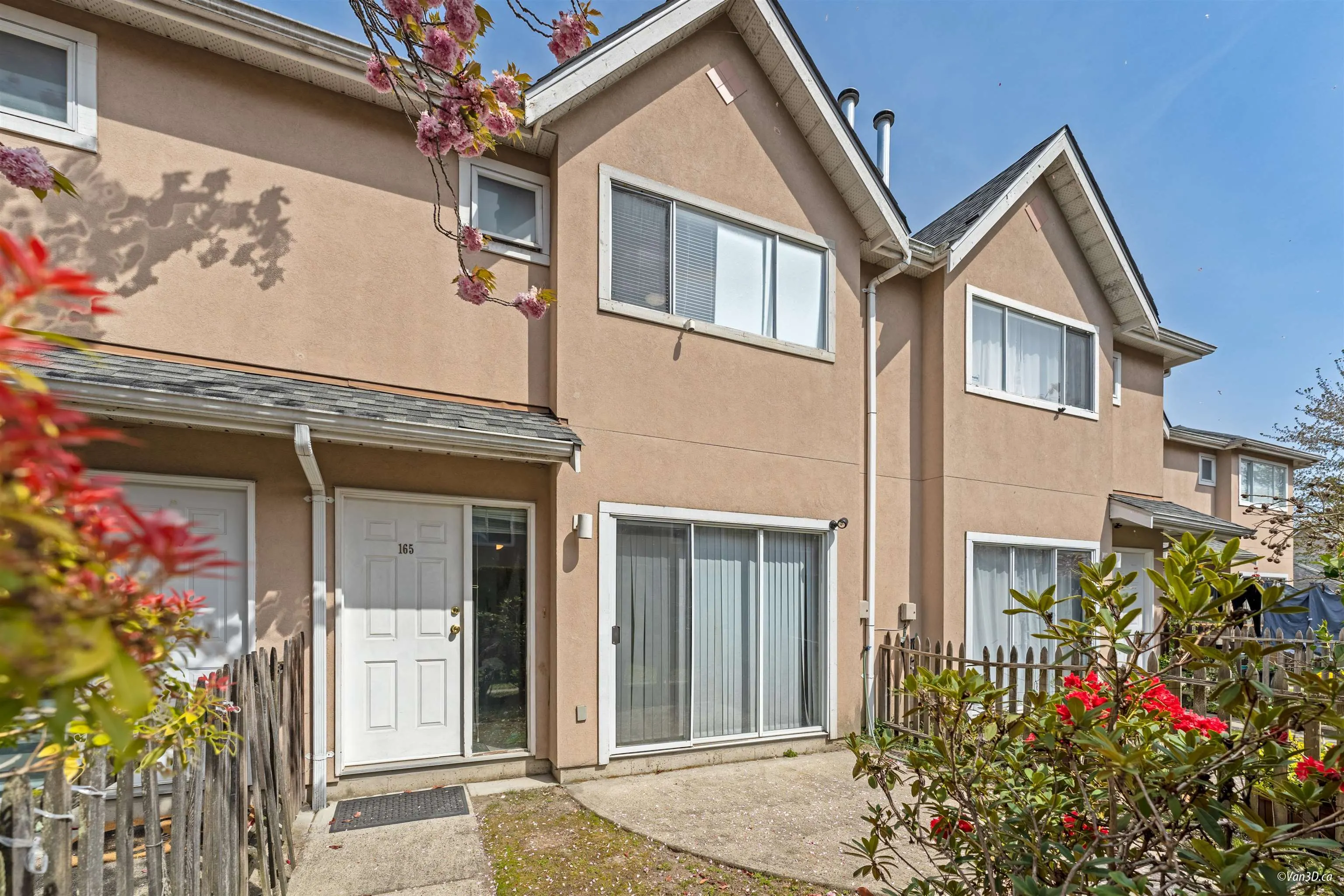 165 2211 No 4 Road