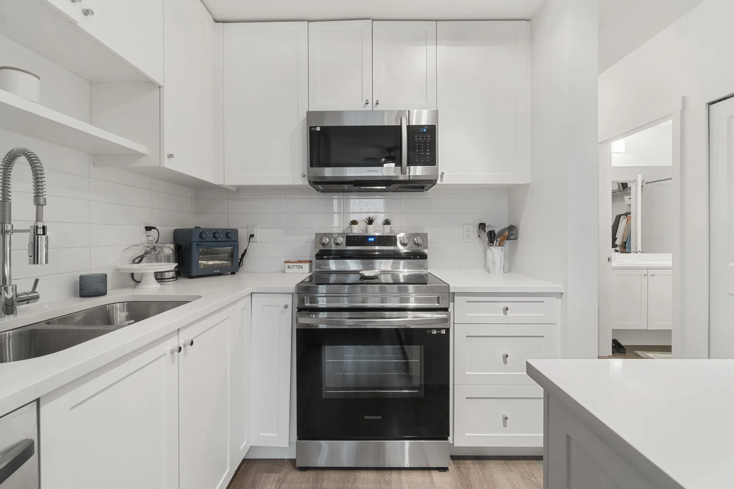 111 15848 Fraser Highway