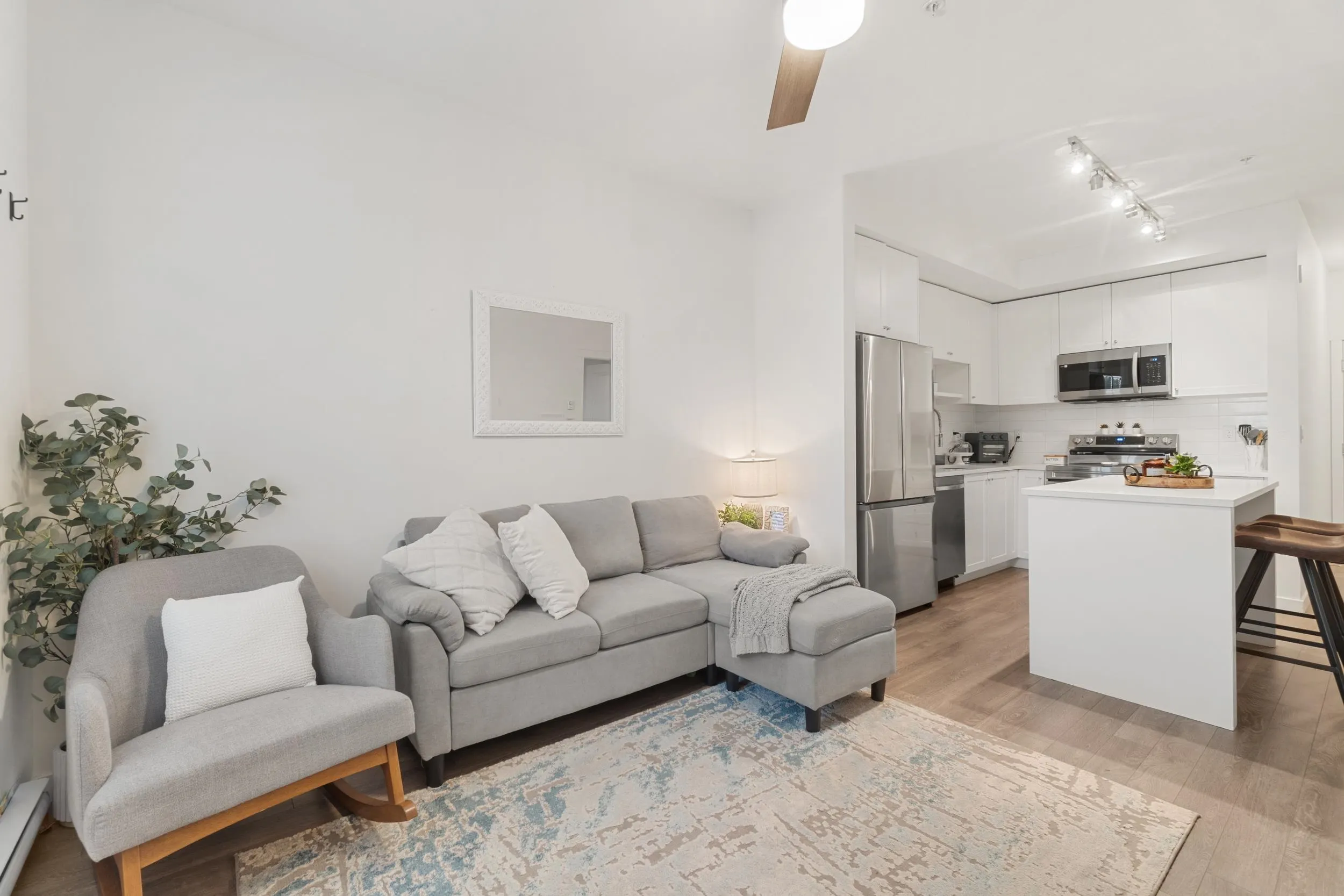 111 15848 Fraser Highway