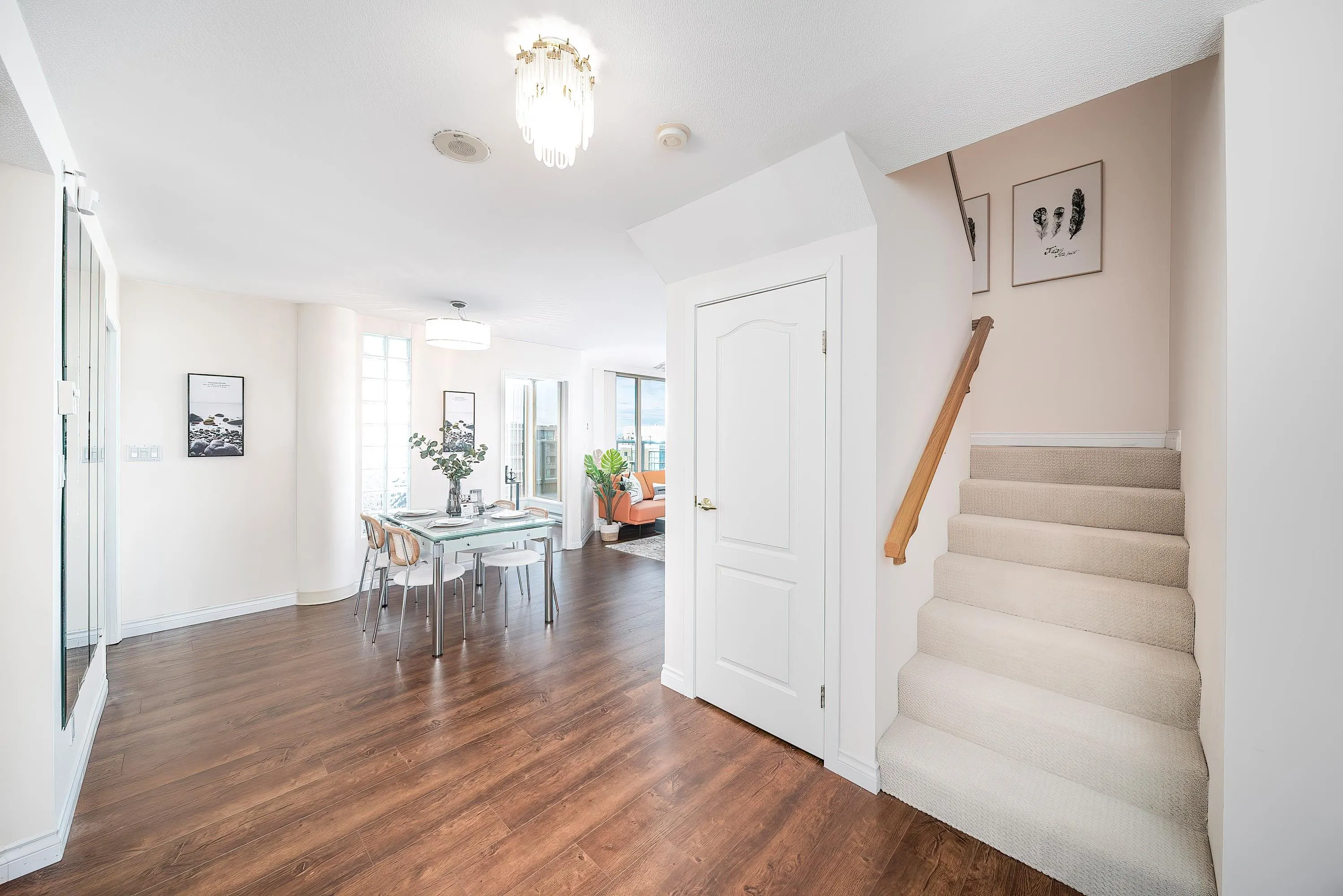 1501 8297 Saba Road