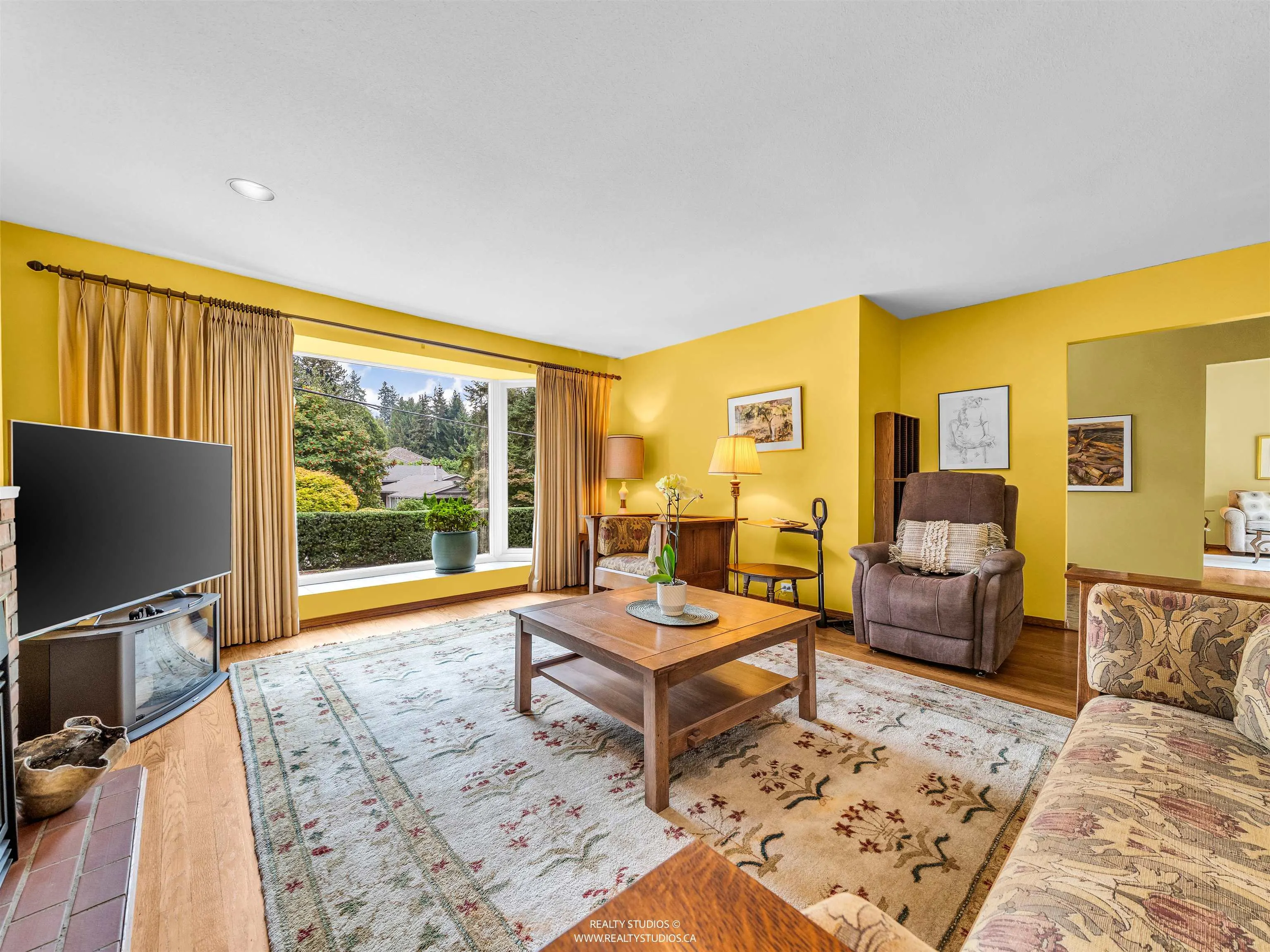 865 Margaree Place
