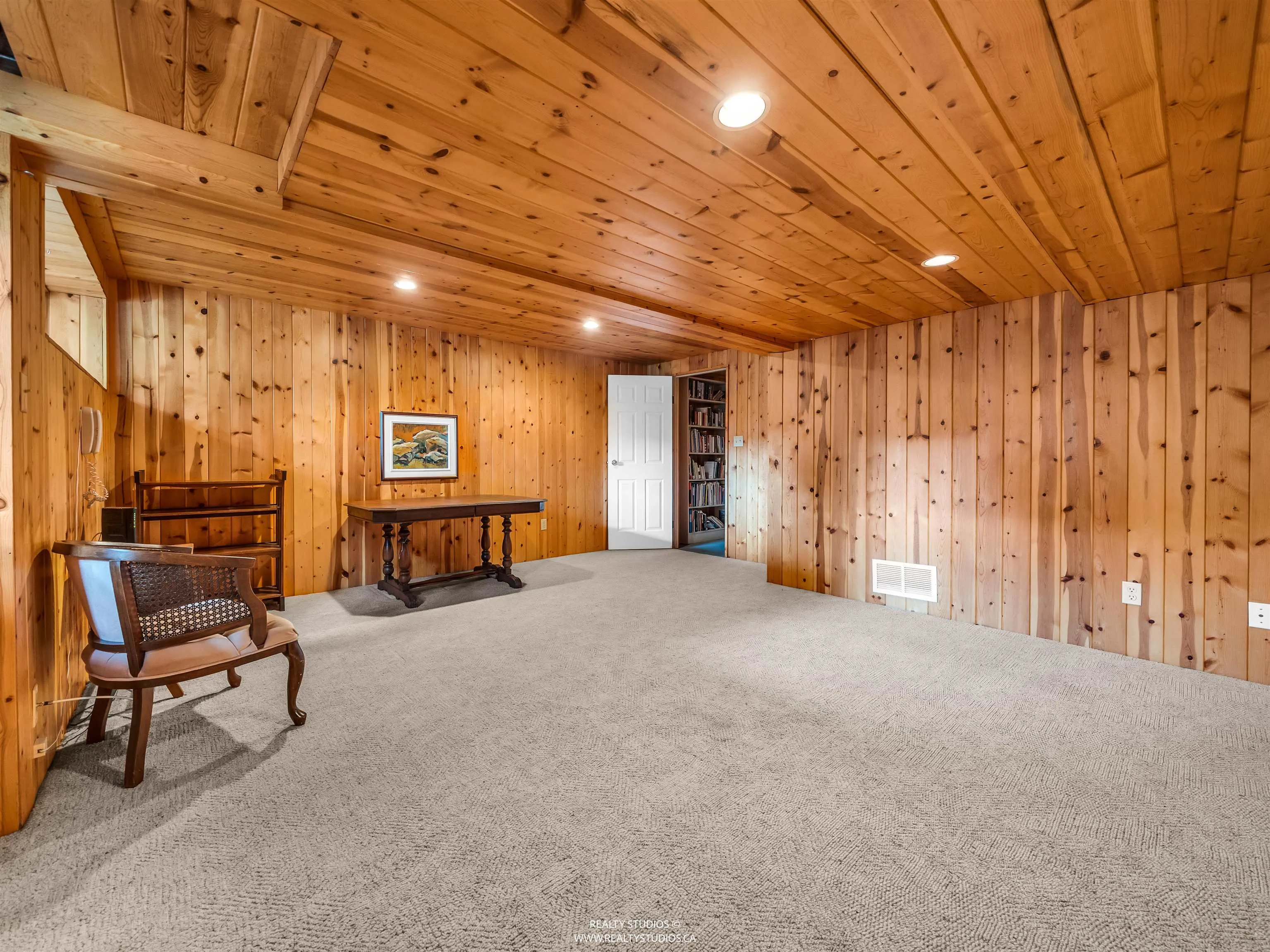 865 Margaree Place