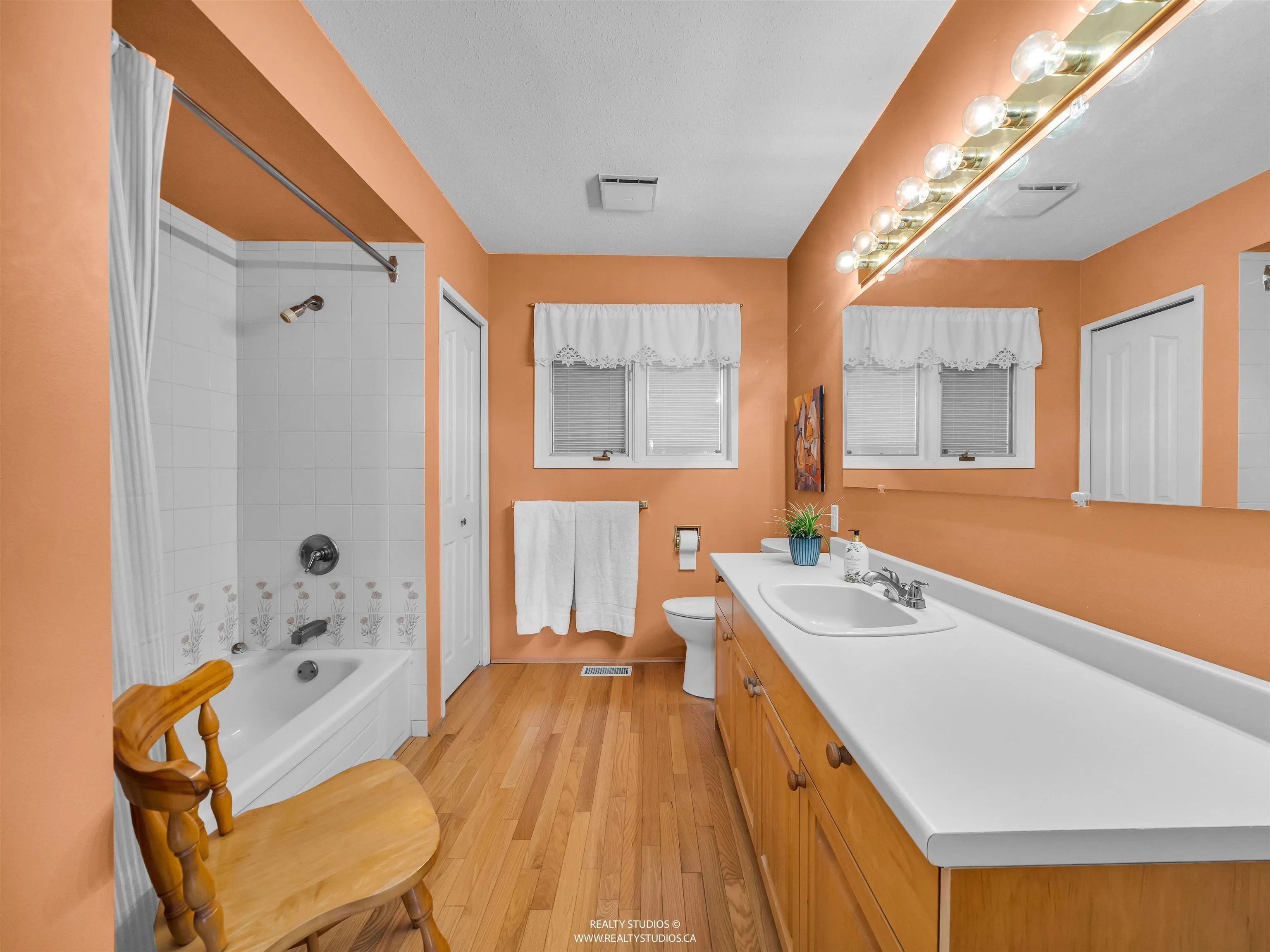 865 Margaree Place