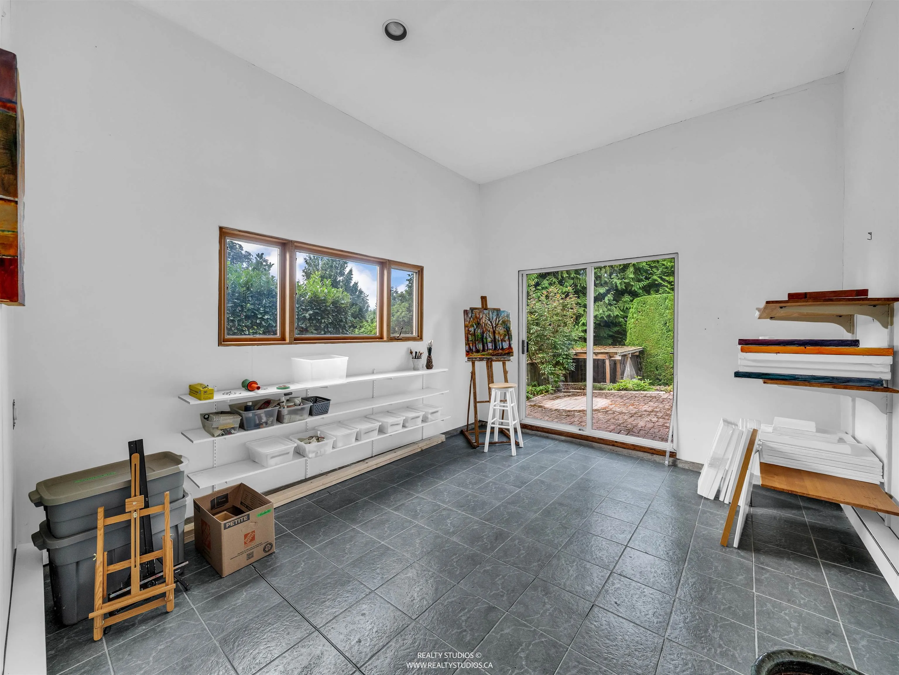 865 Margaree Place