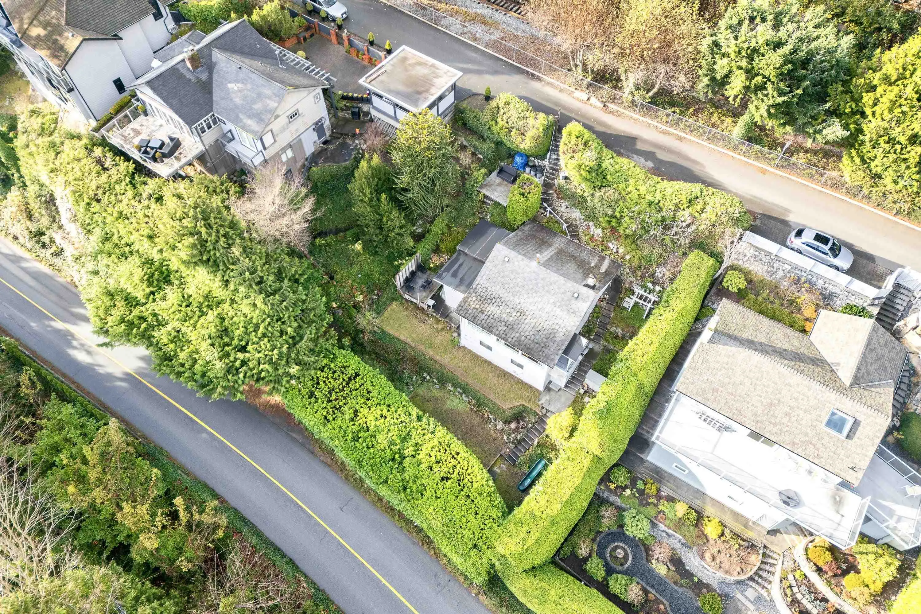 3575 Sunset Lane