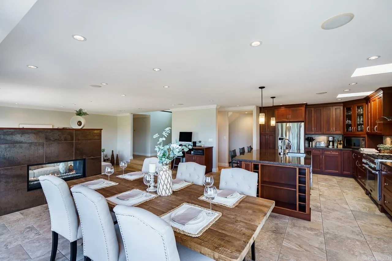 2329 Oneida Drive