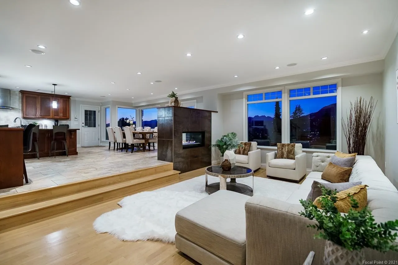 2329 Oneida Drive