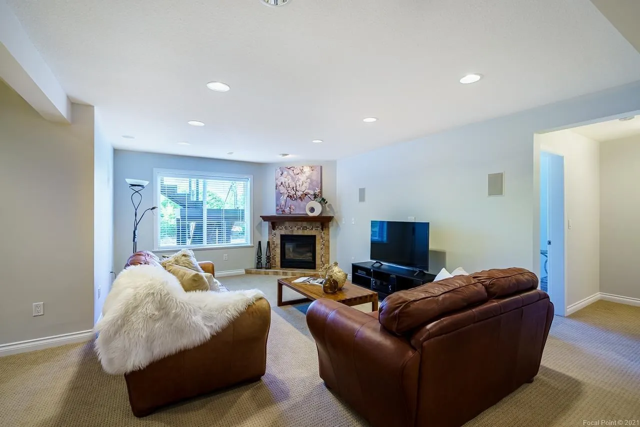 2329 Oneida Drive