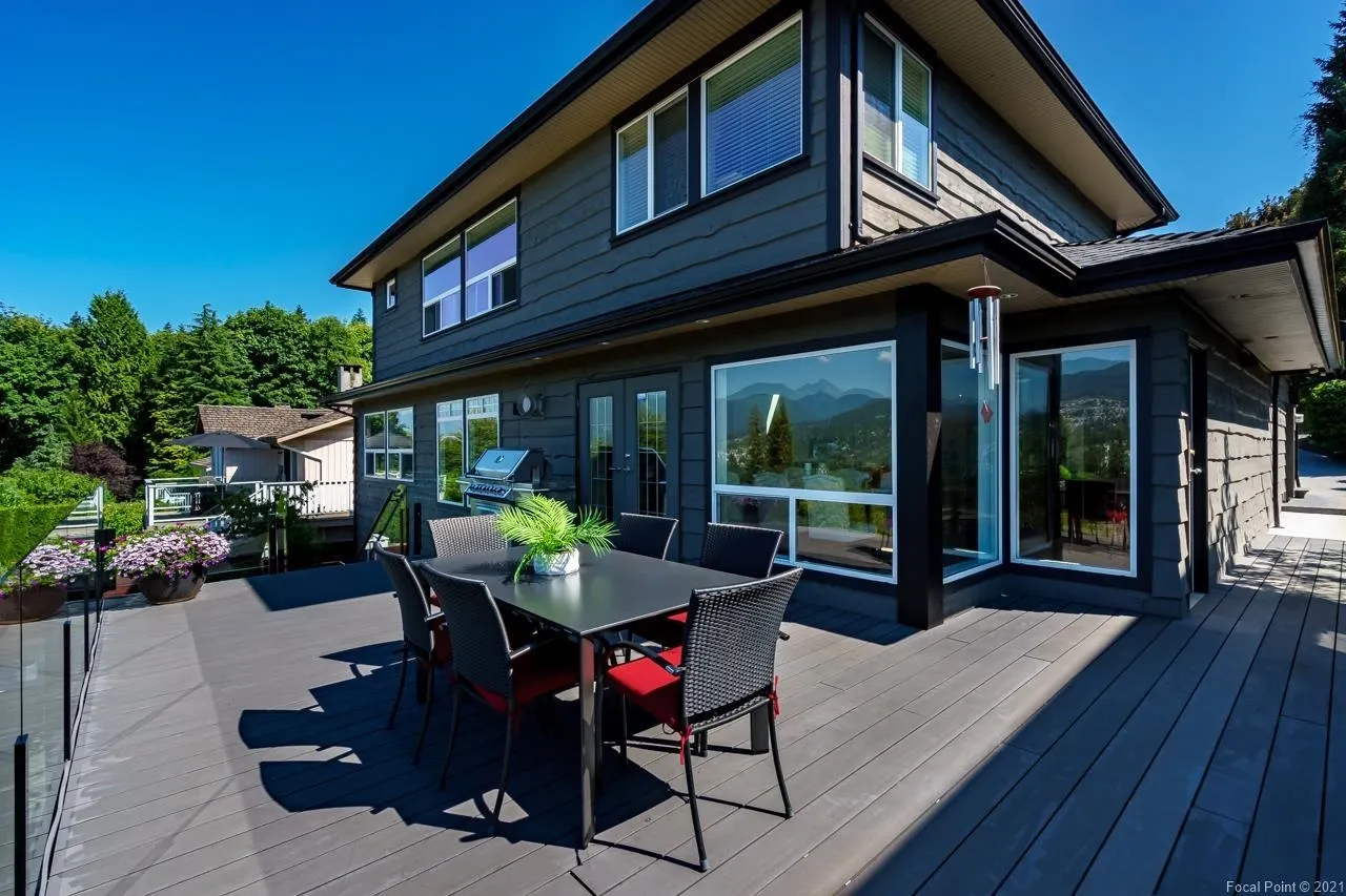 2329 Oneida Drive