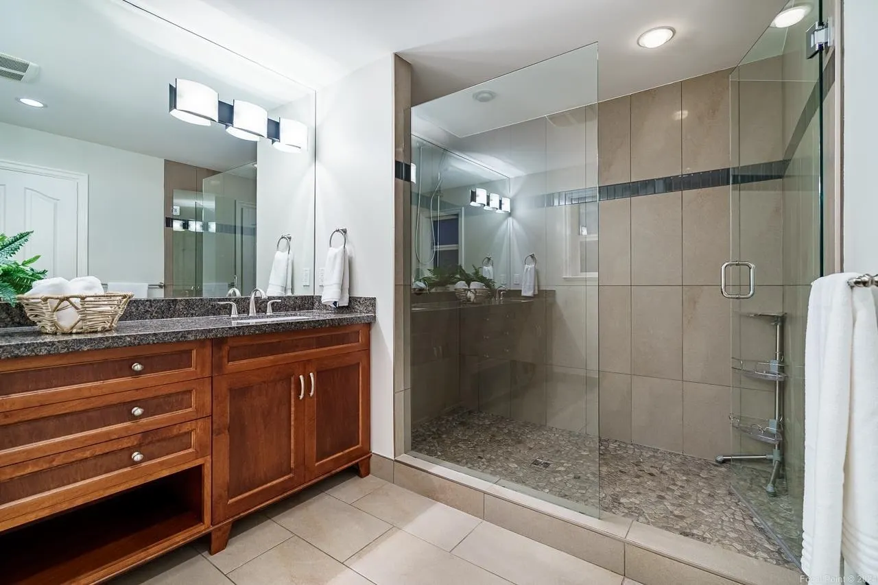 2329 Oneida Drive