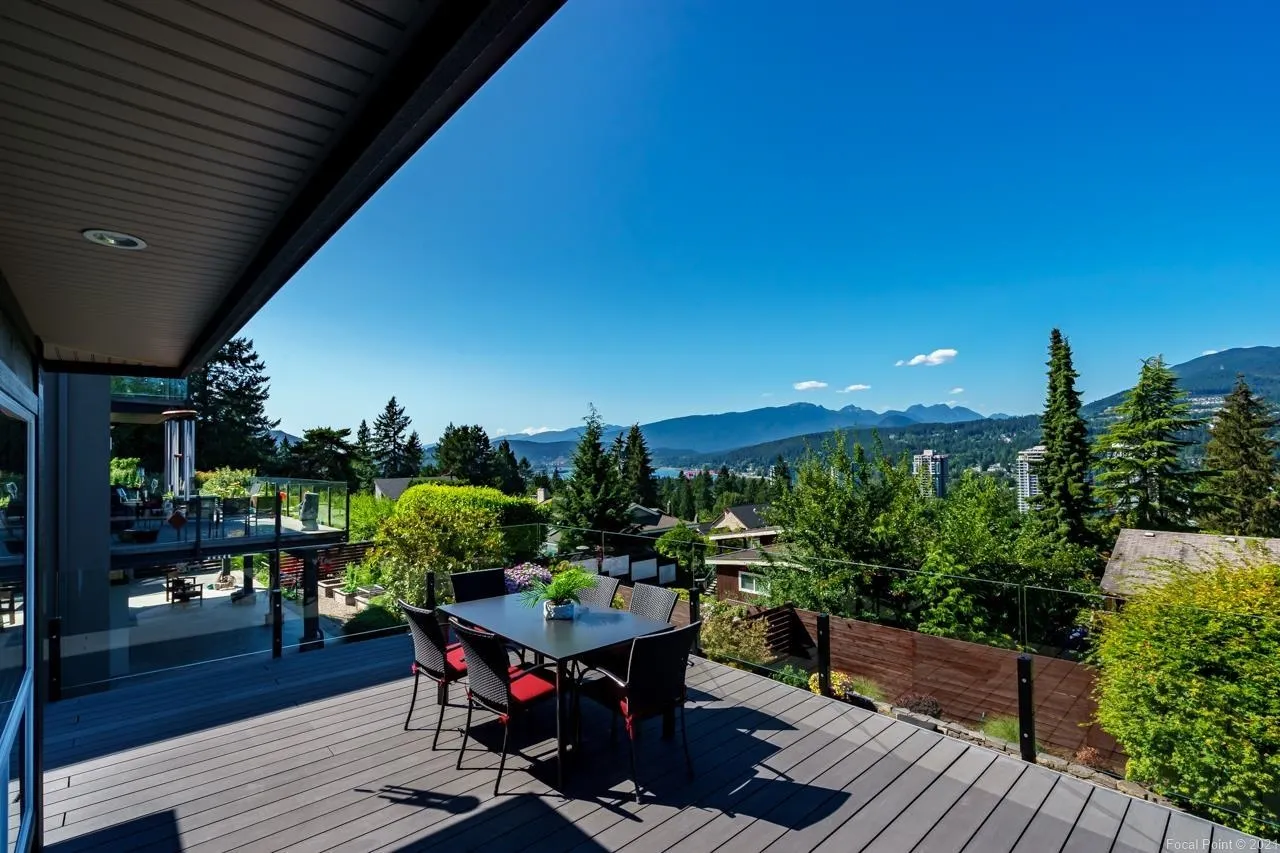 2329 Oneida Drive