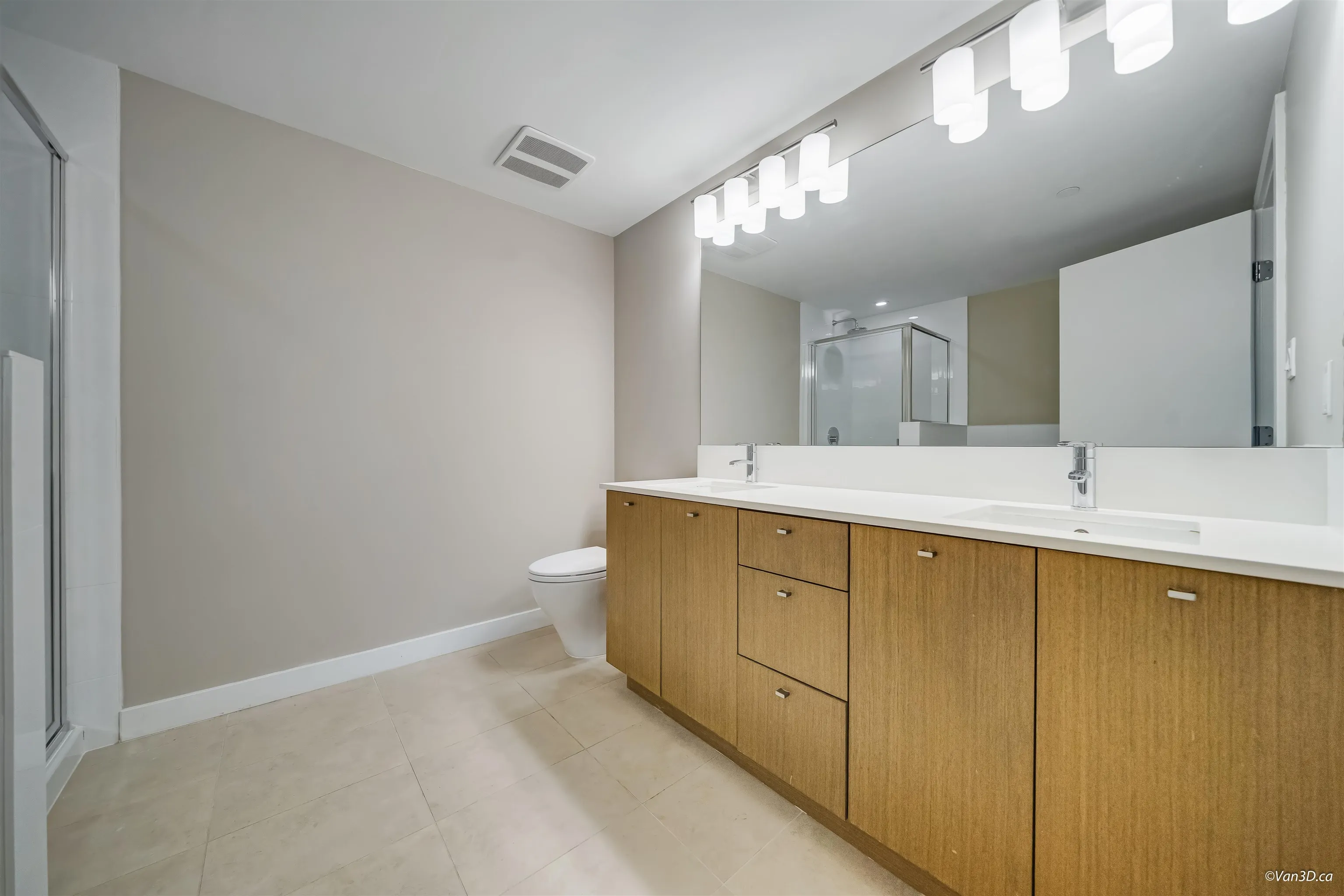 6016 5511 Hollybridge Way