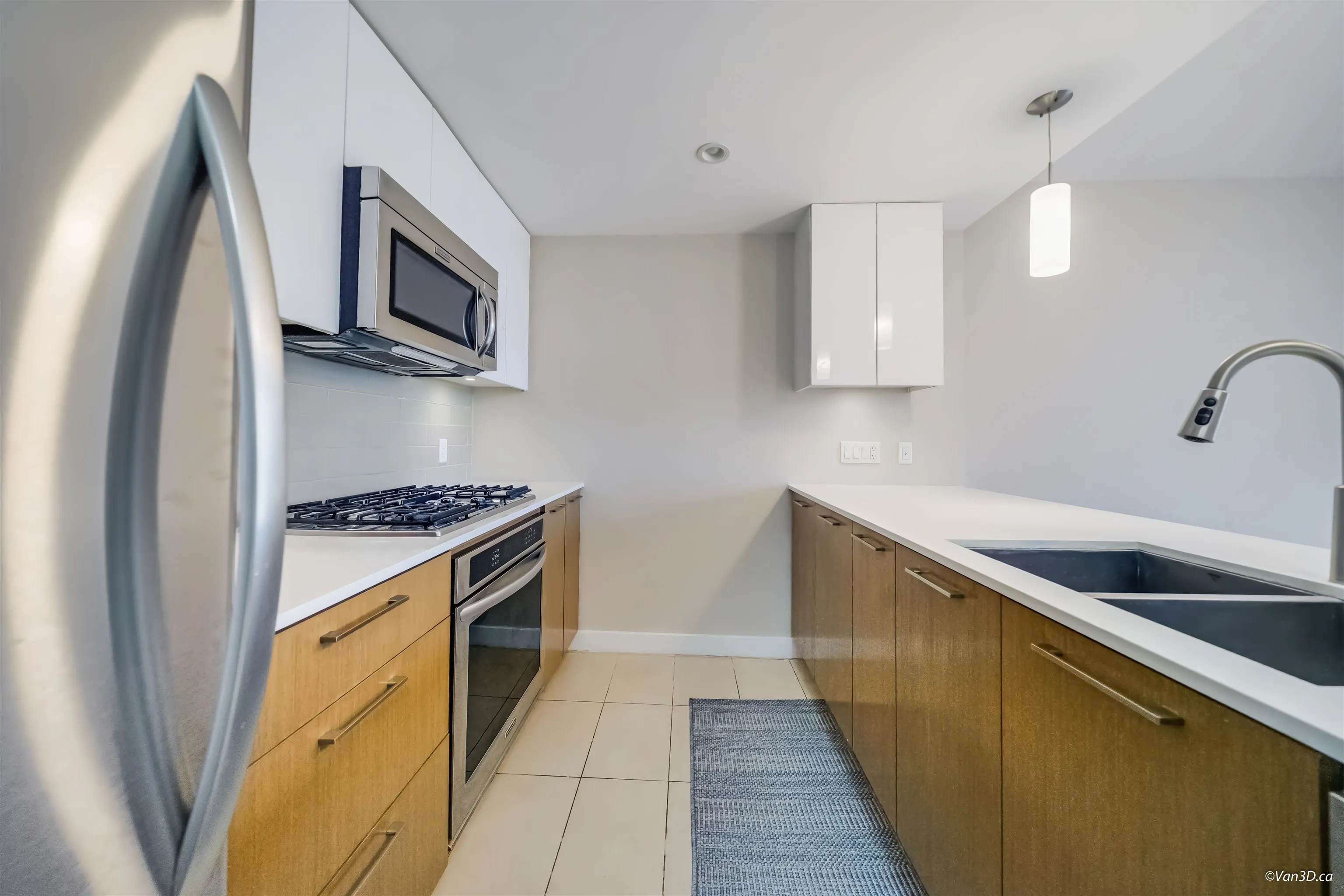 6016 5511 Hollybridge Way
