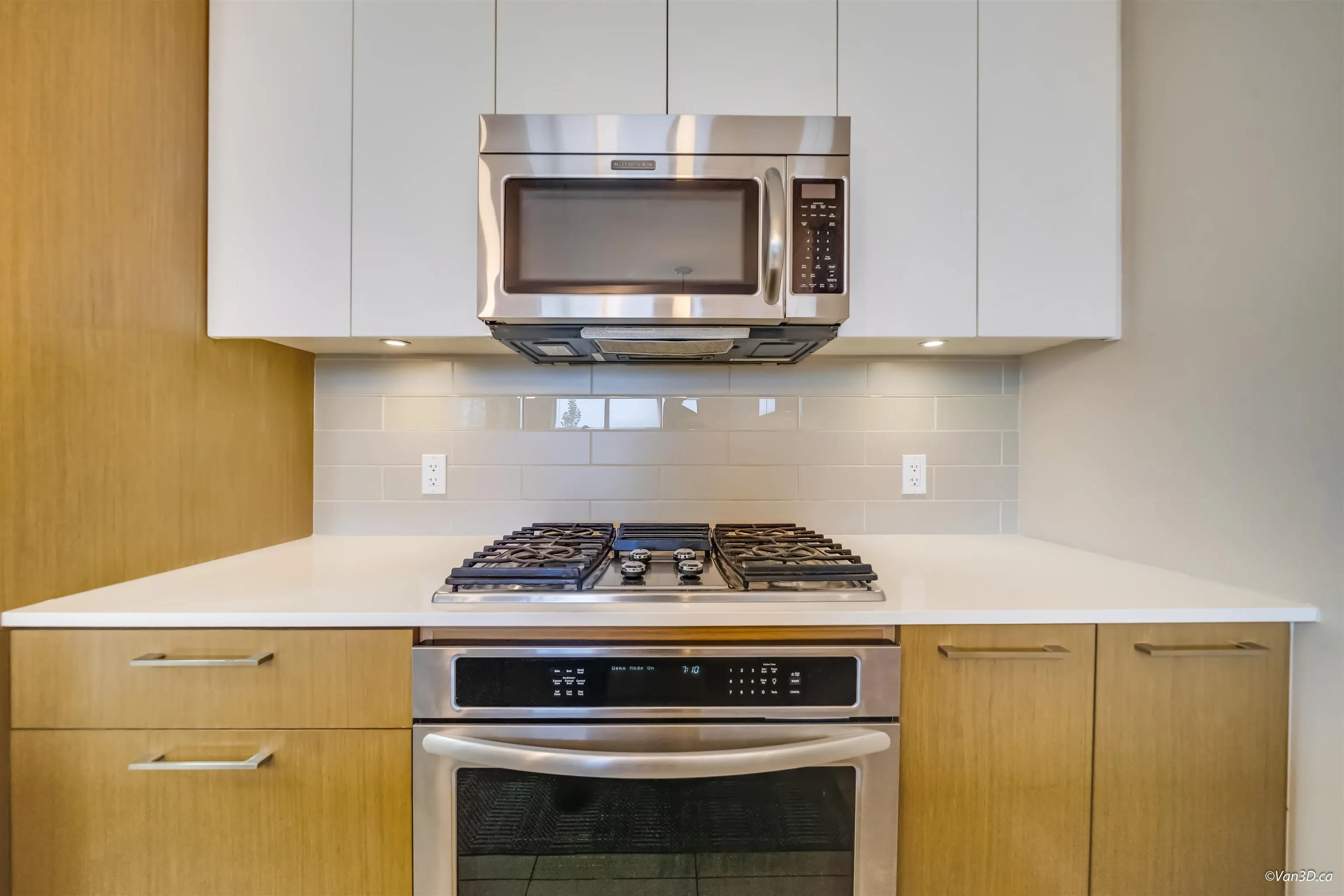6016 5511 Hollybridge Way