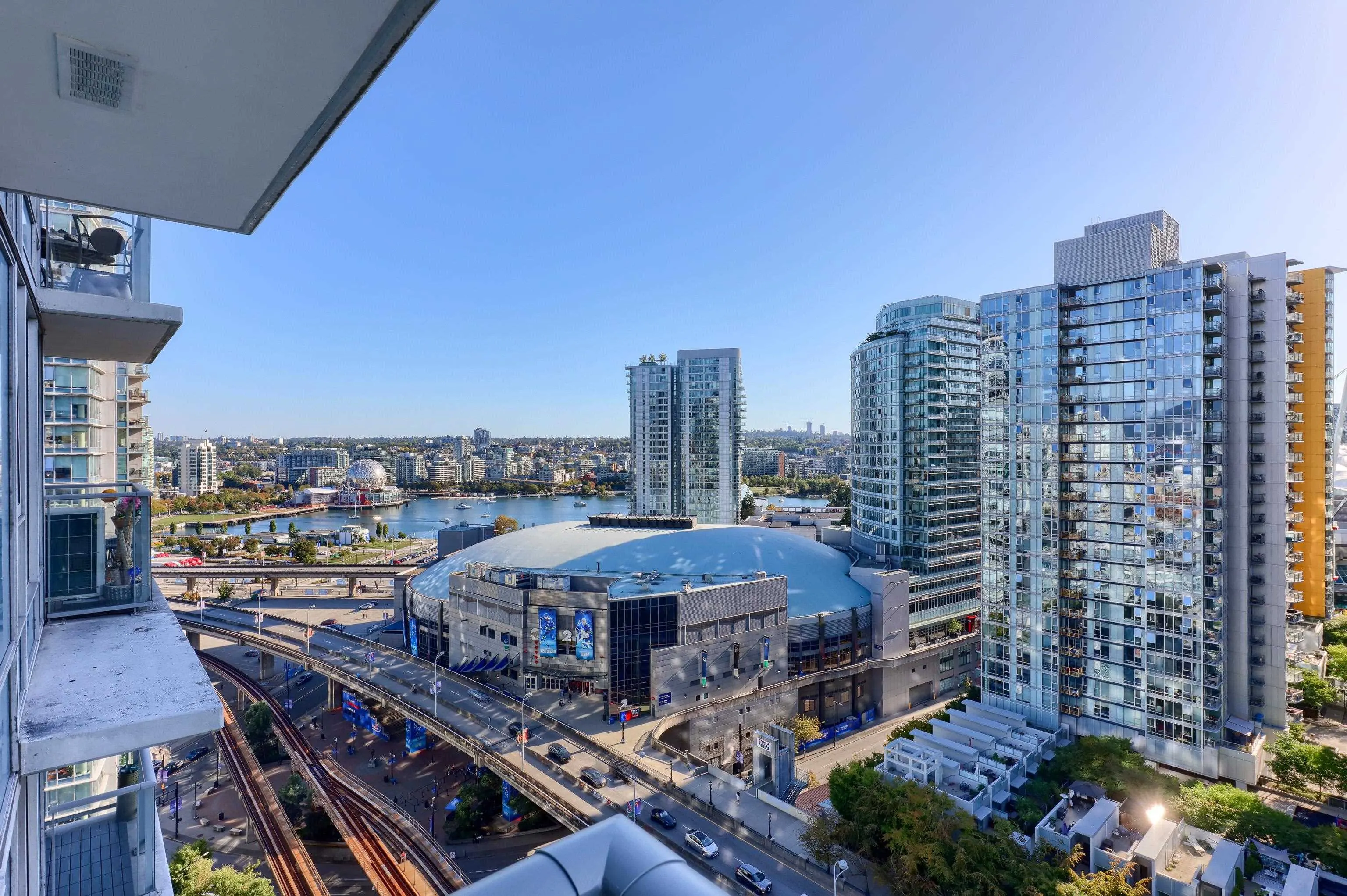 2601 188 Keefer Place