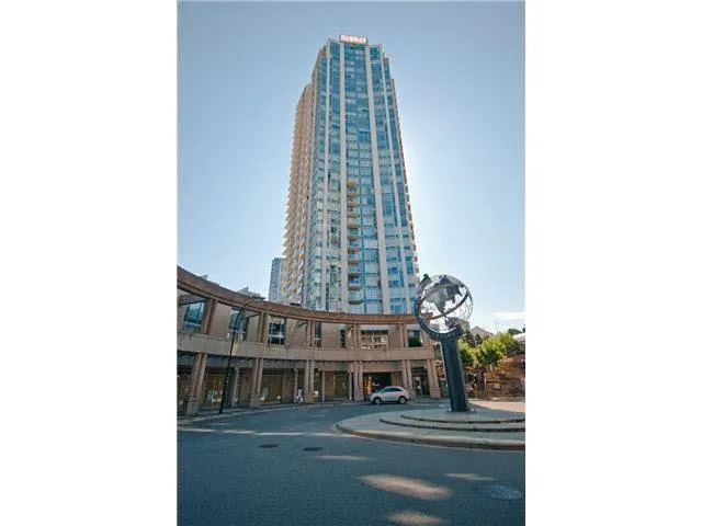 2601 188 Keefer Place