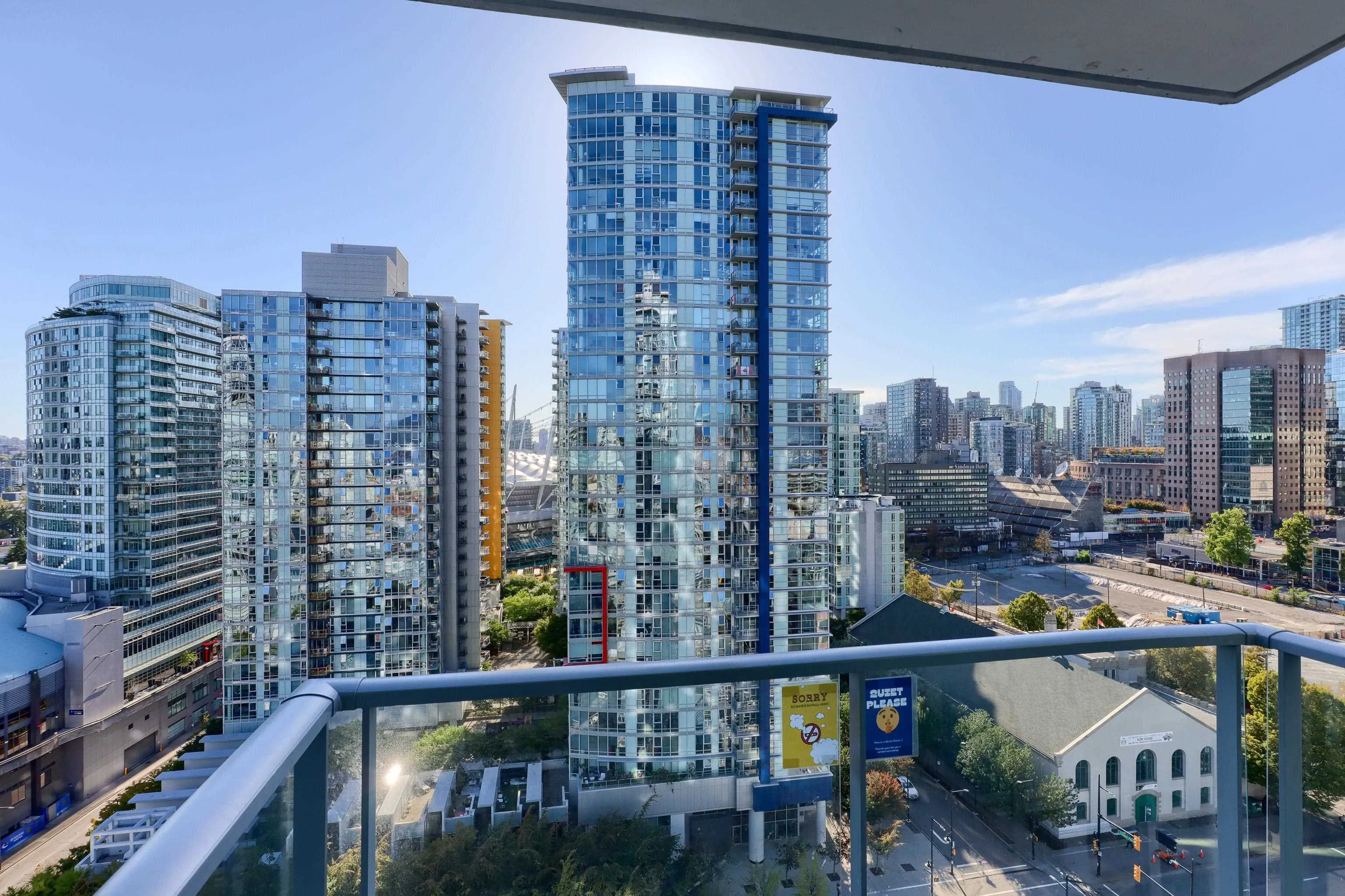 2601 188 Keefer Place