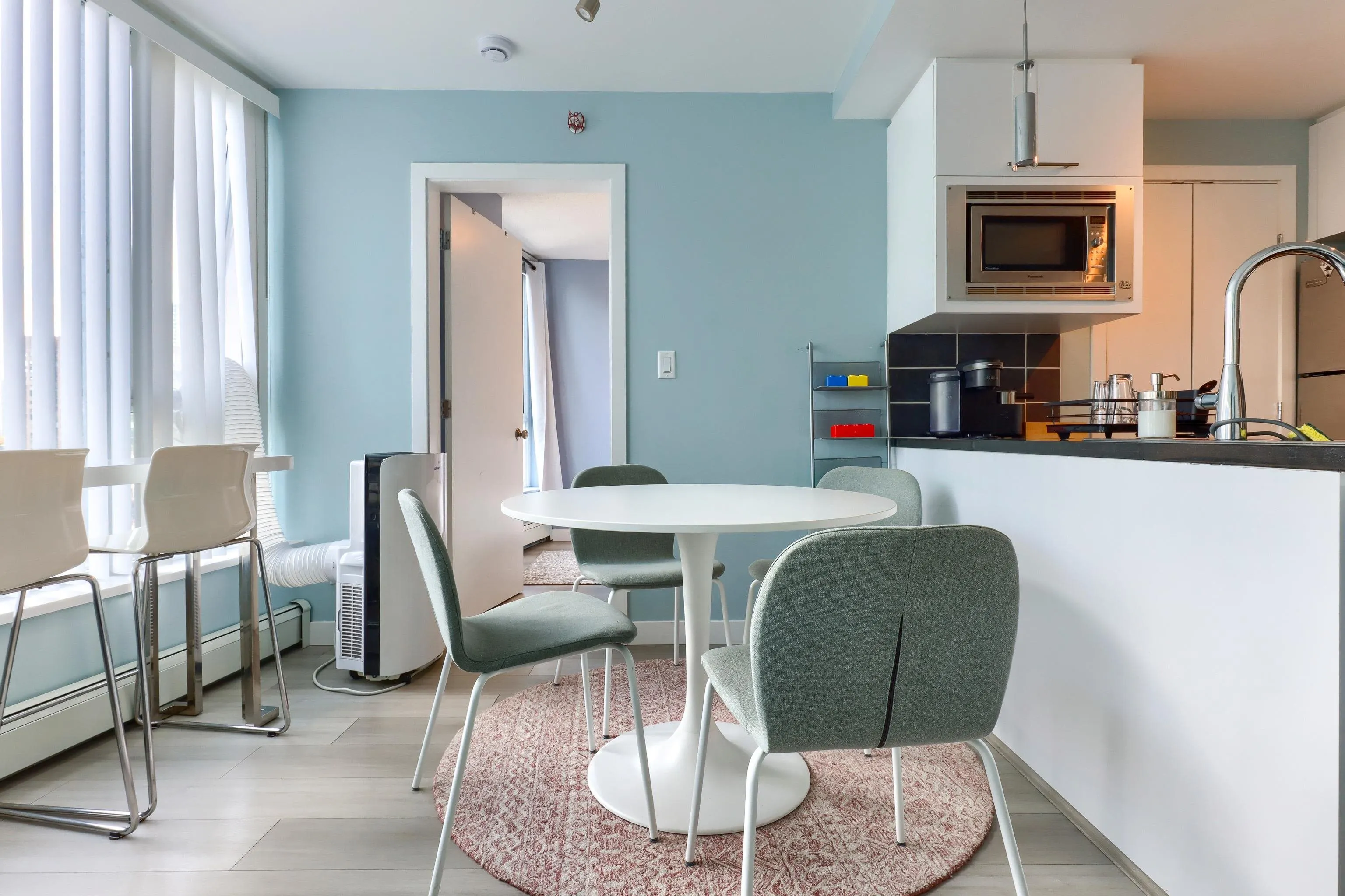 2601 188 Keefer Place