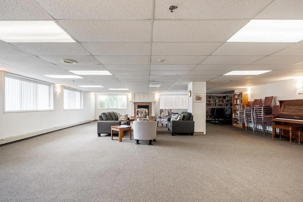 216 33535 King Road