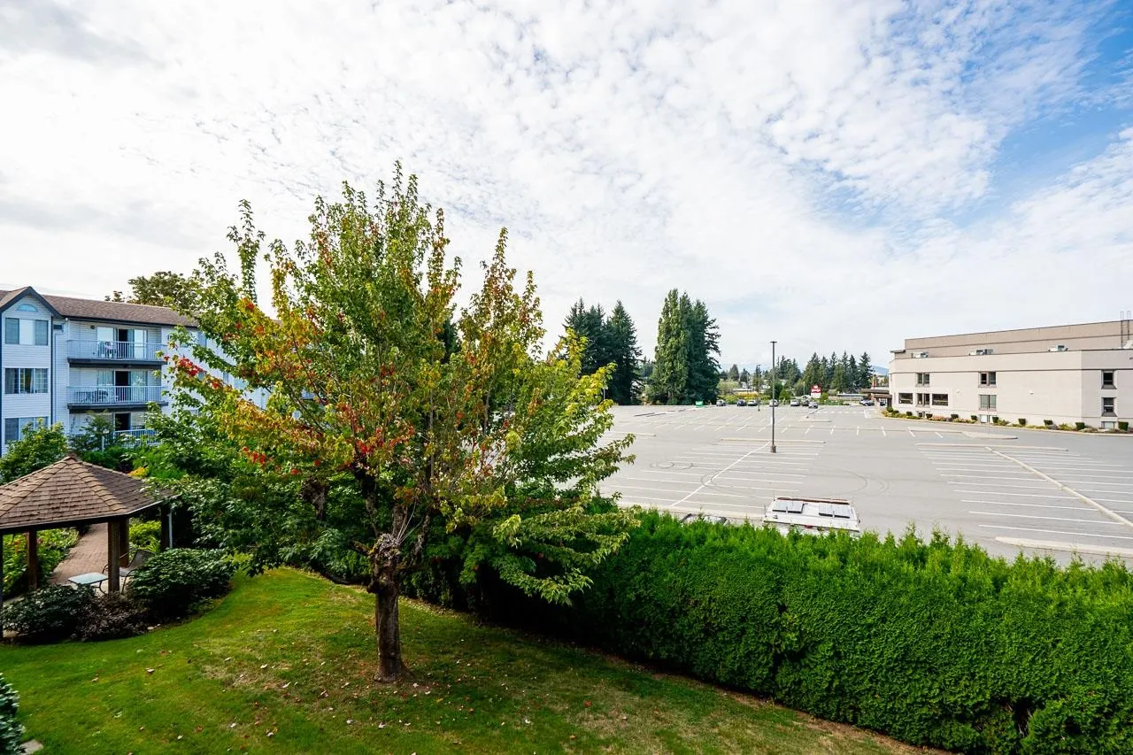 216 33535 King Road