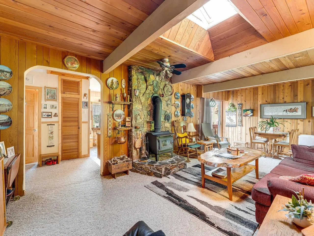 1689 Peters Road