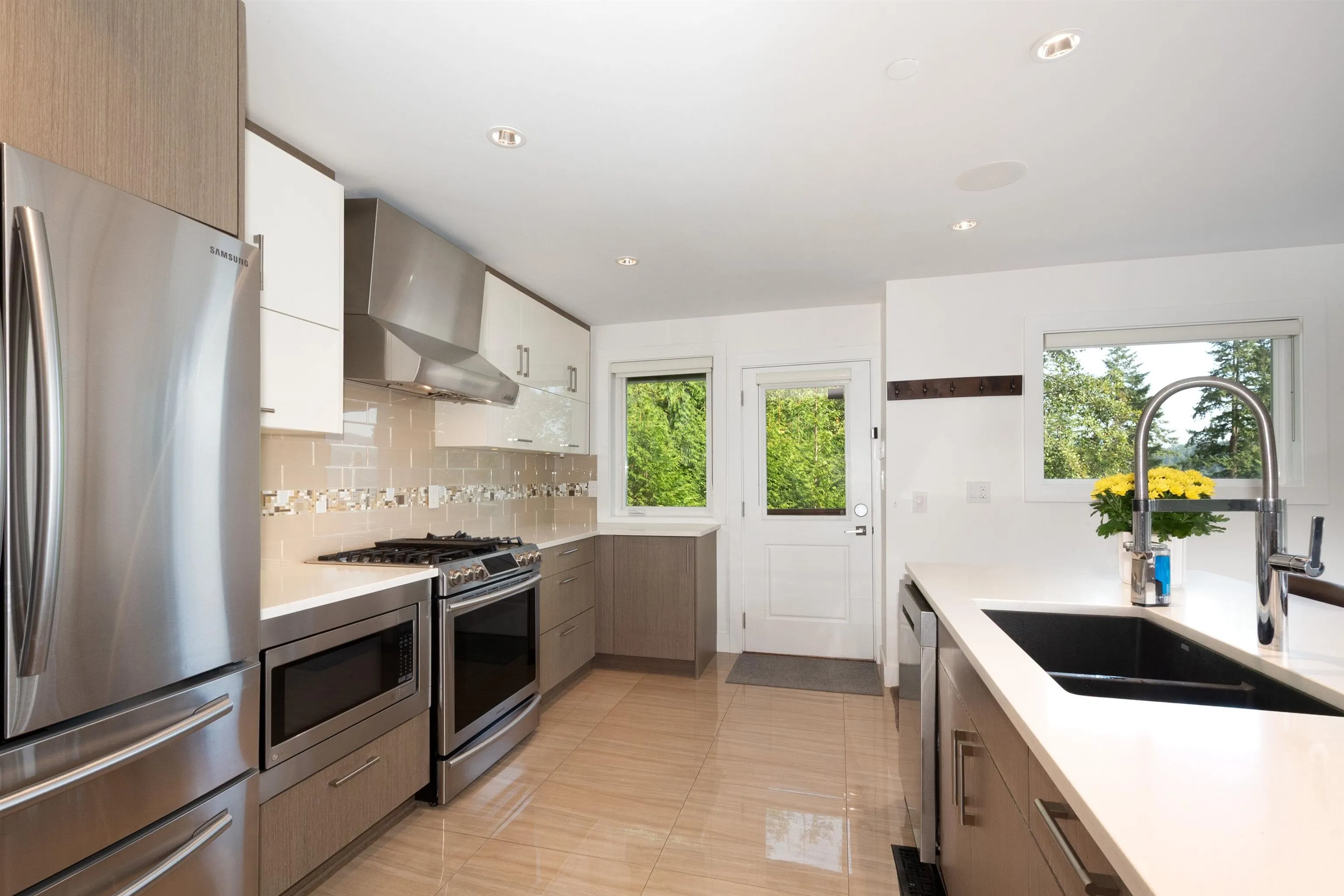 2867 Panorama Drive