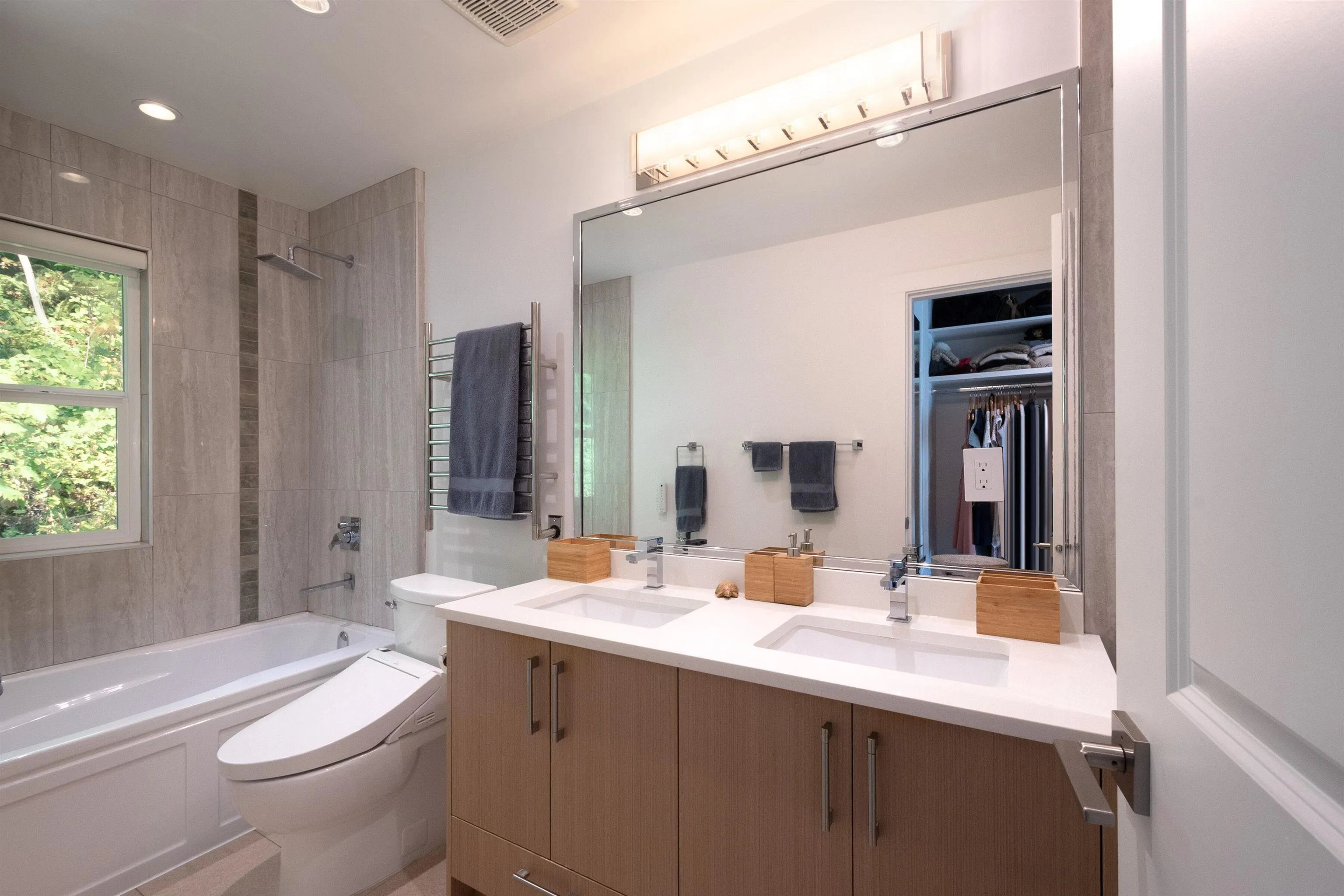 2867 Panorama Drive