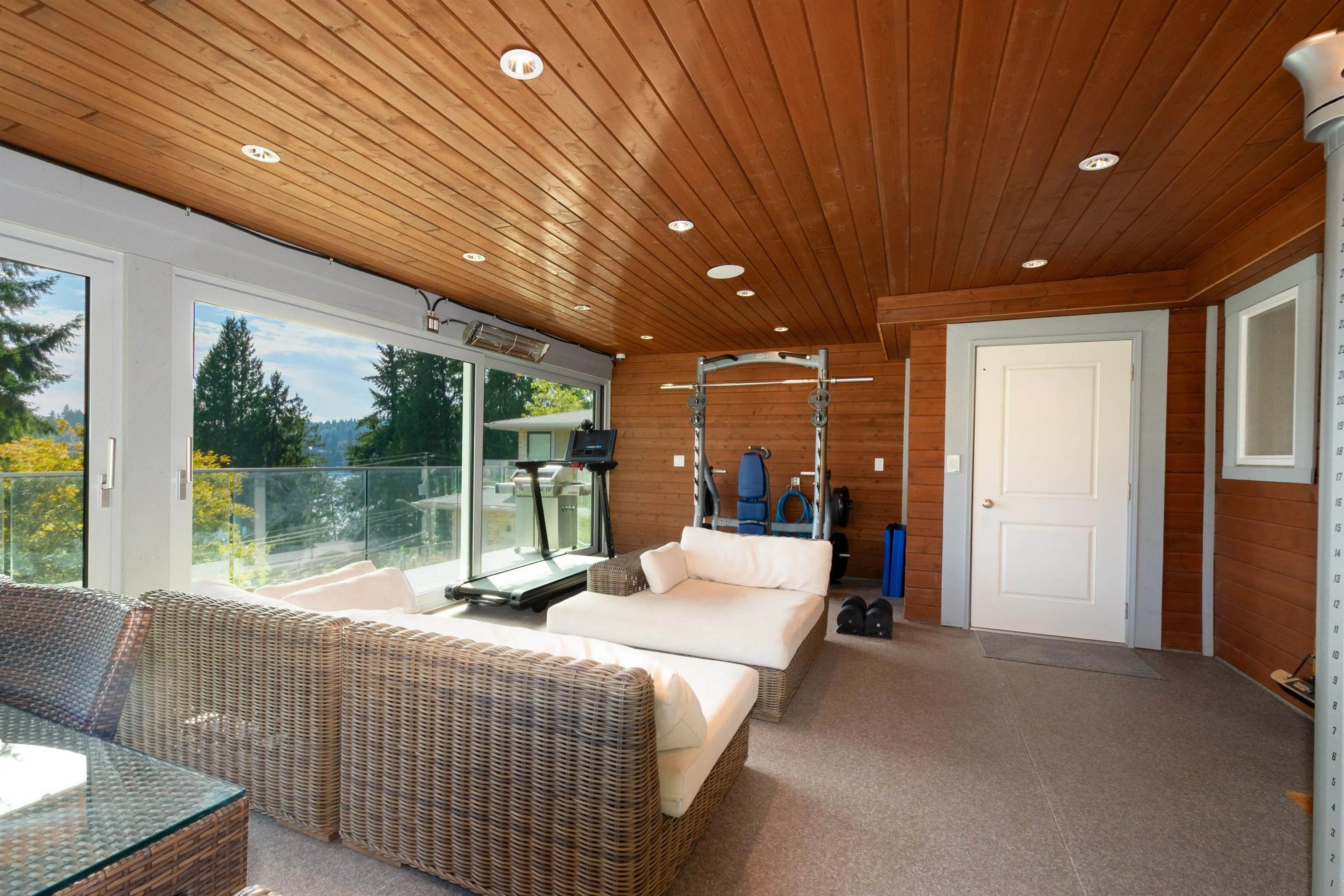 2867 Panorama Drive