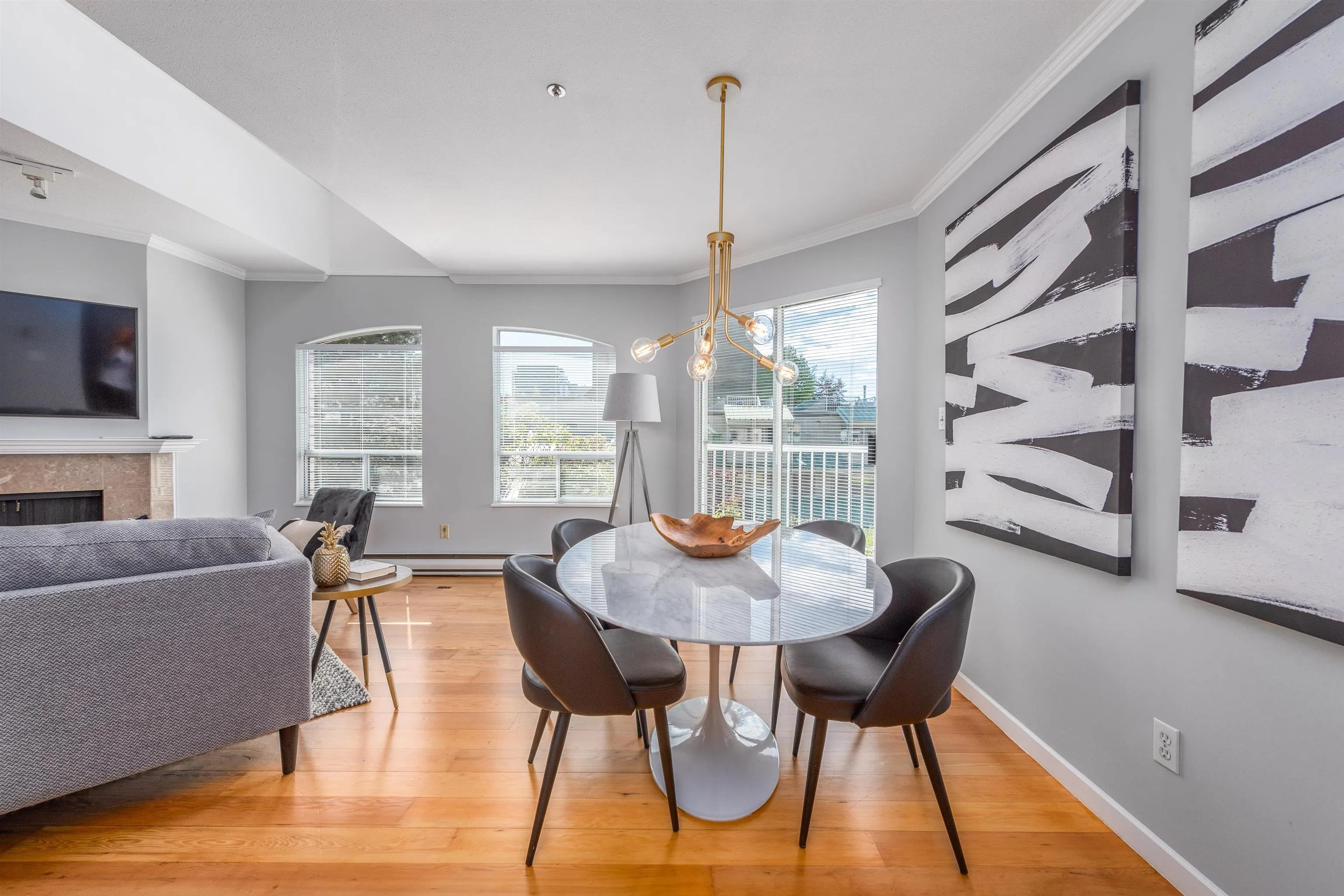 208 788 W 8th Avenue