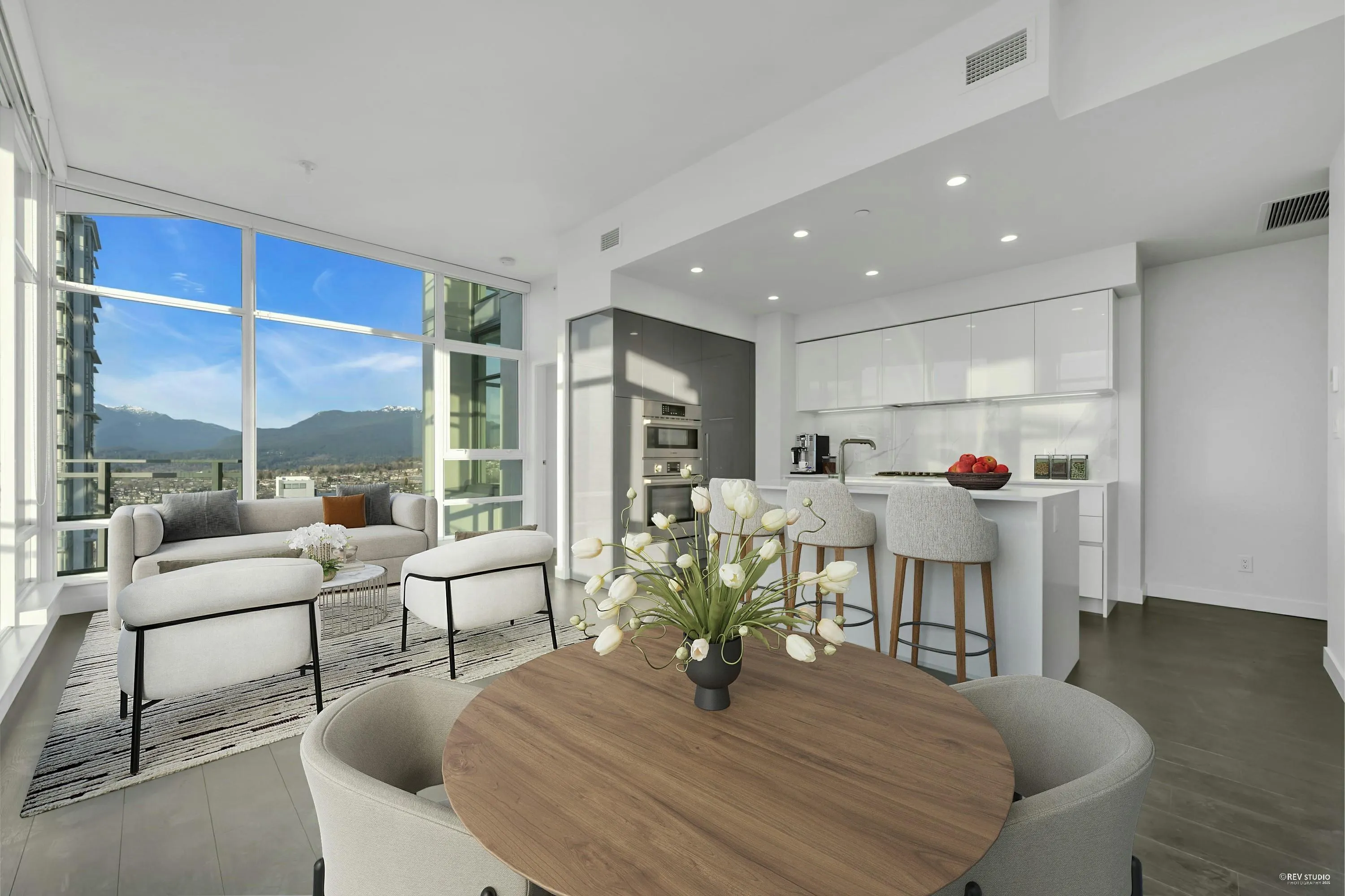 3402 2085 Skyline Court