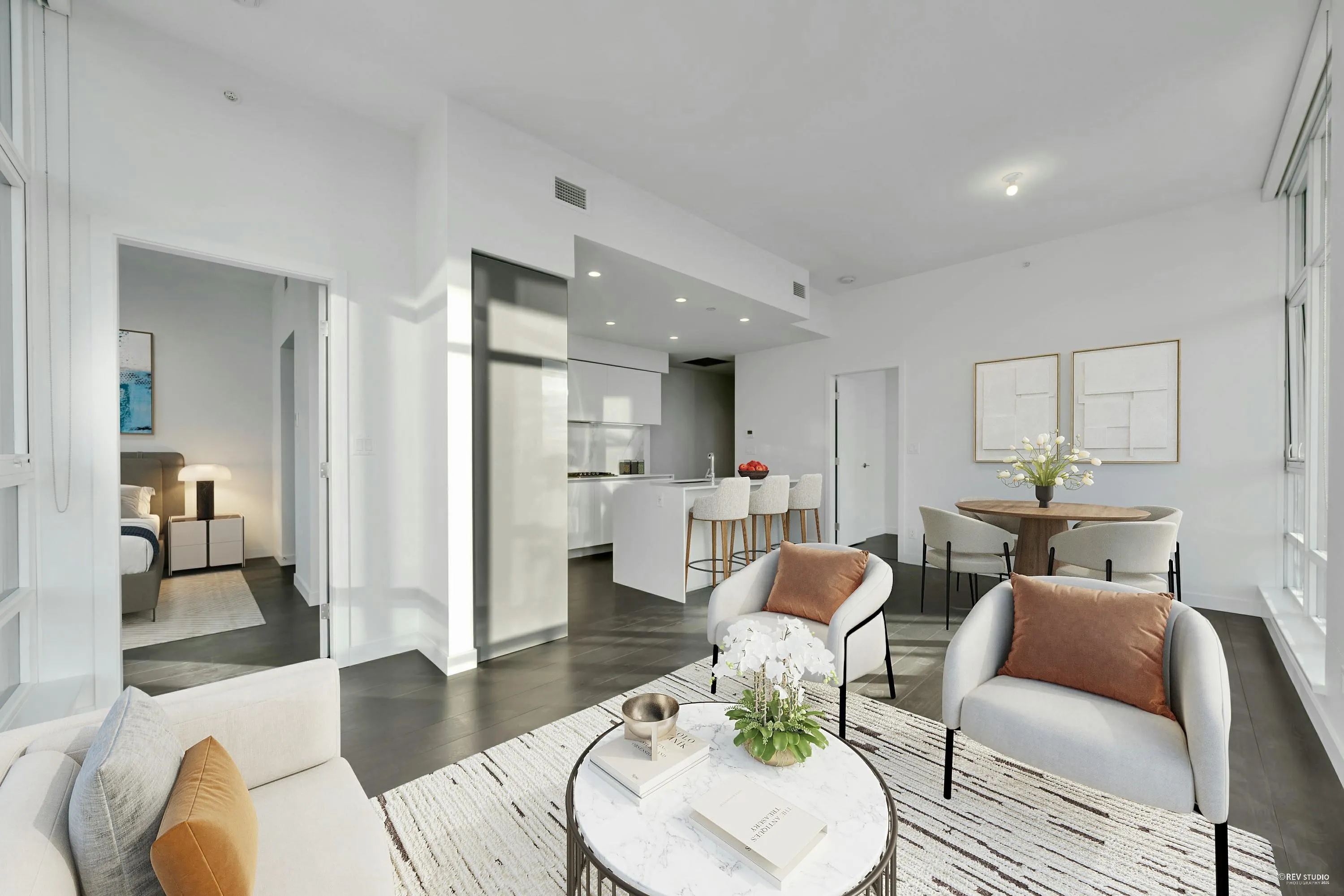 3402 2085 Skyline Court