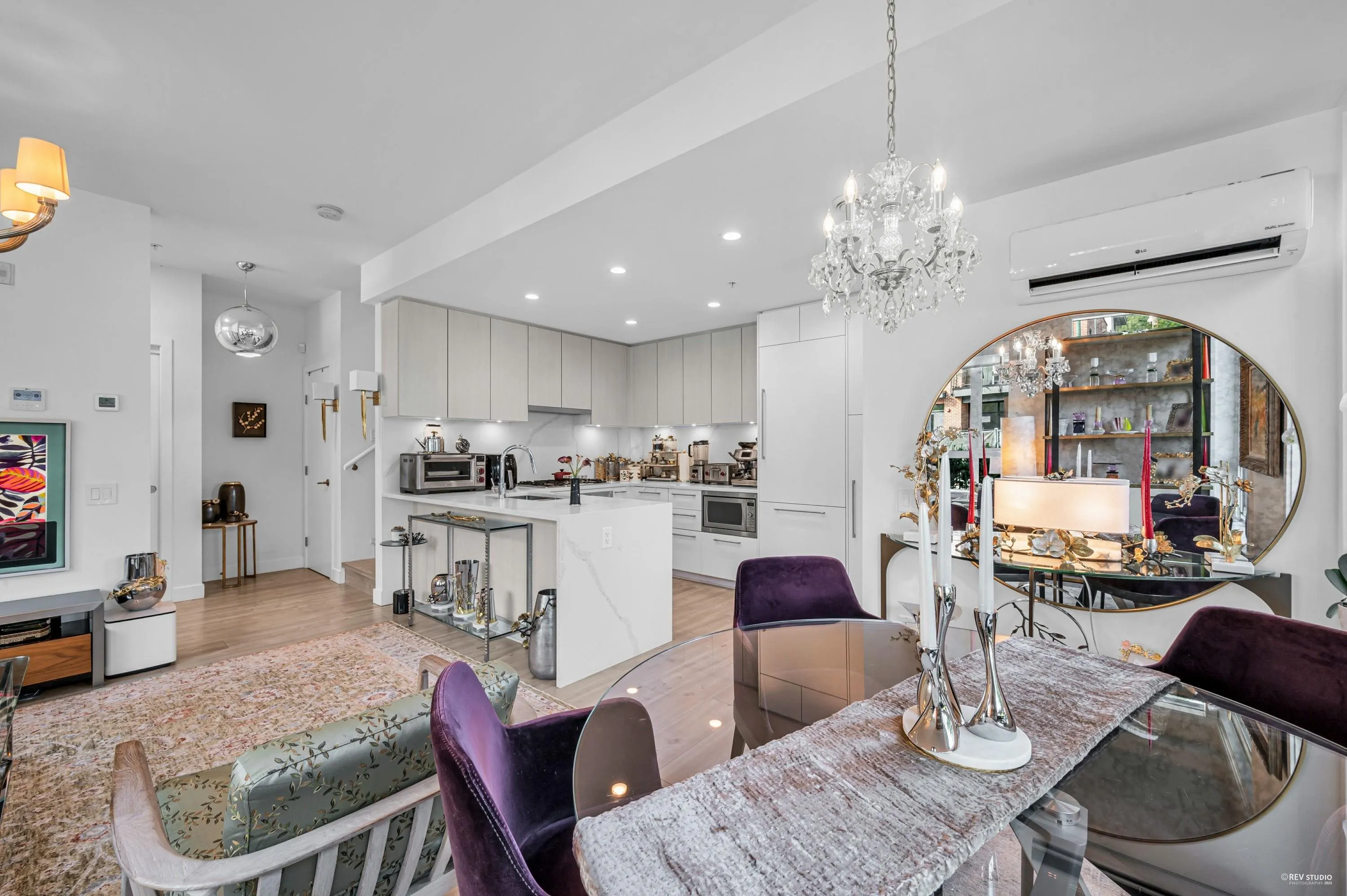 101 2035 Glenaire Drive